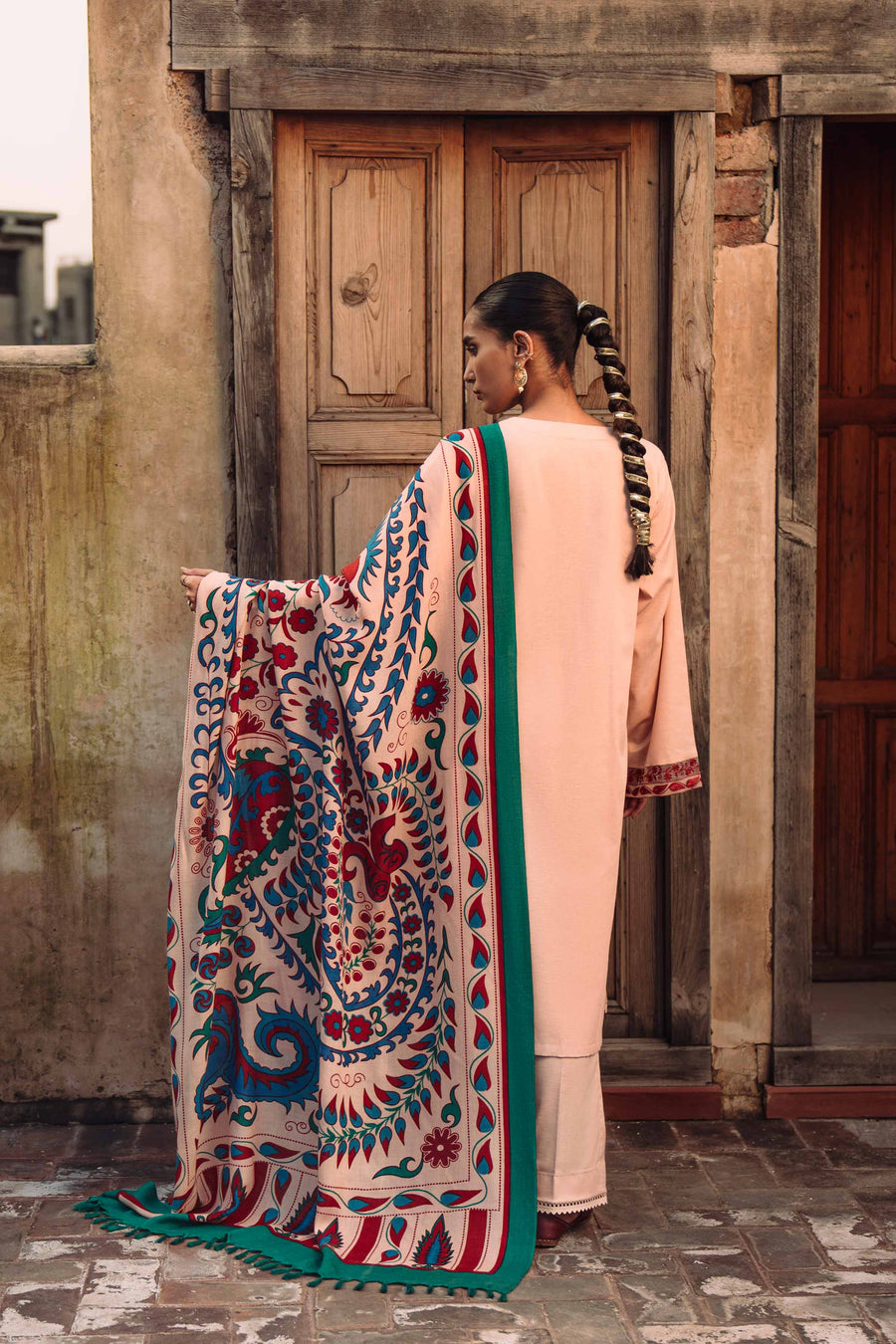Nishat Sunehray Din Embroidered Karandi Unstitched 3Pc Suit - 42303024