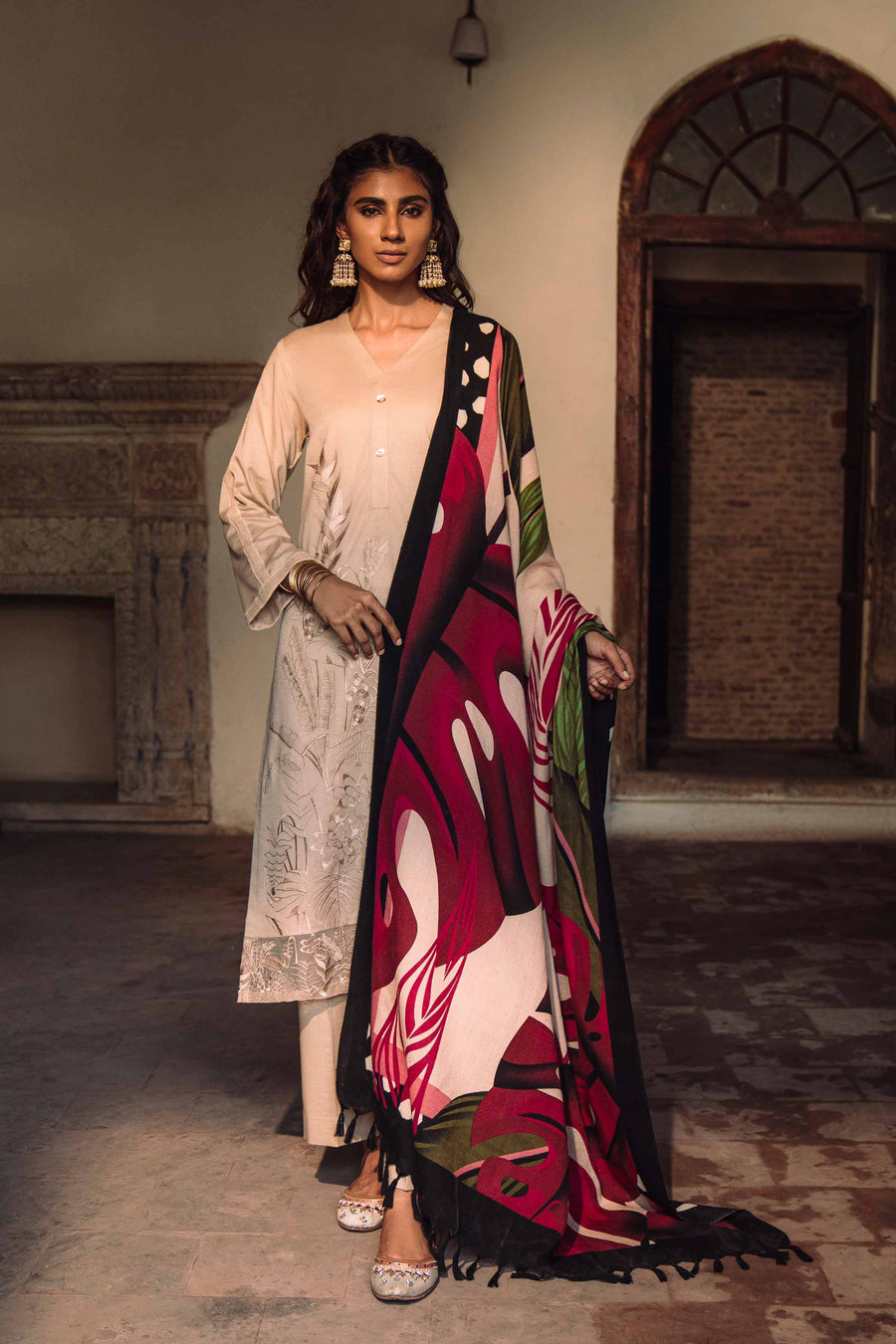 Nishat Sunehray Din Embroidered Karandi Unstitched 3Pc Suit - 42303025