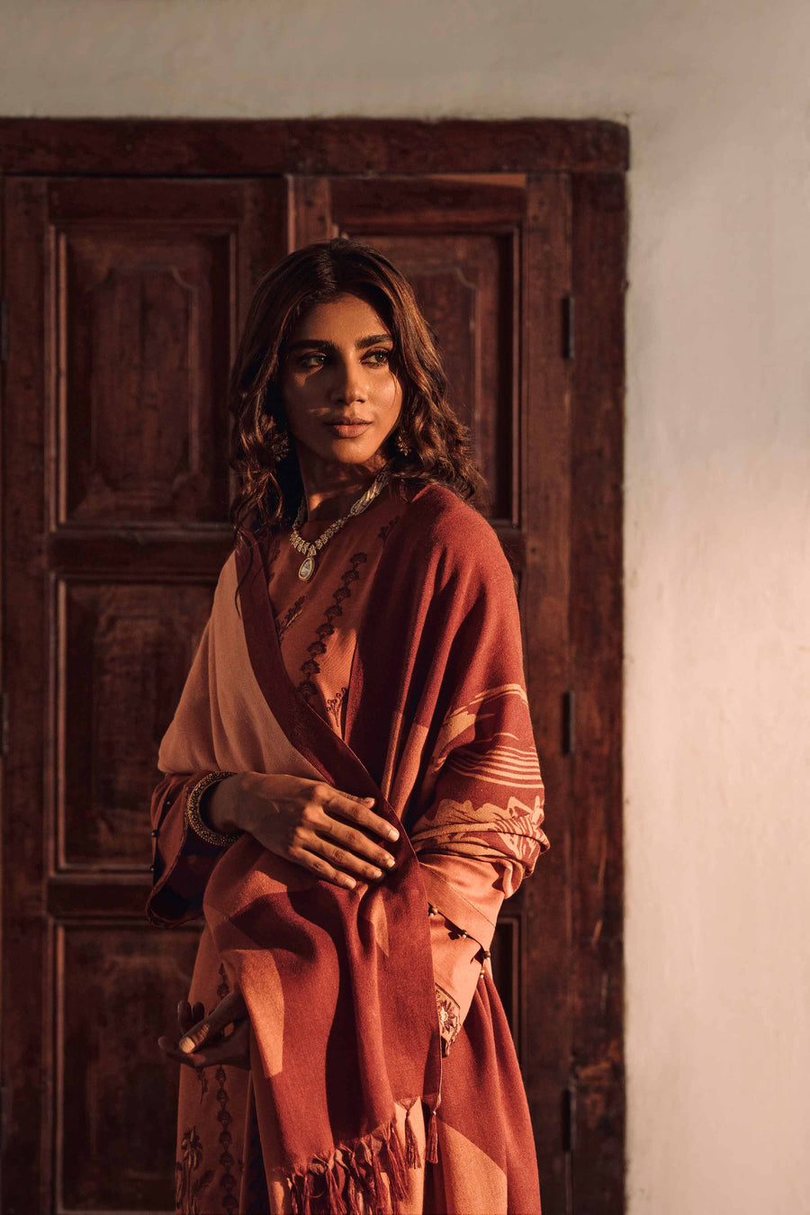 Nishat Sunehray Din Embroidered Karandi Unstitched 3Pc Suit - 42303027