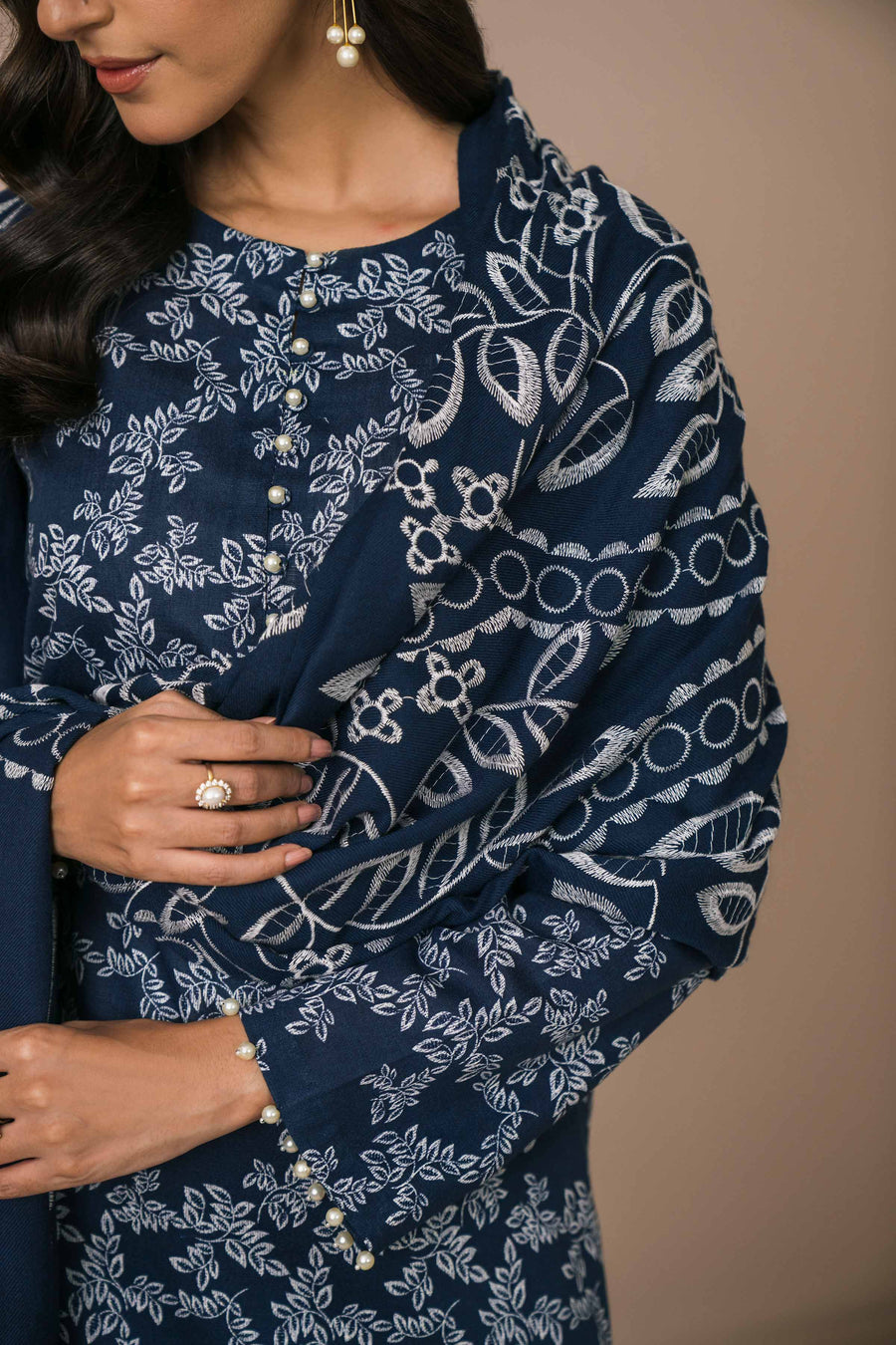 Nishat Sunehray Din Embroidered Karandi Unstitched 3Pc Suit - 42303072