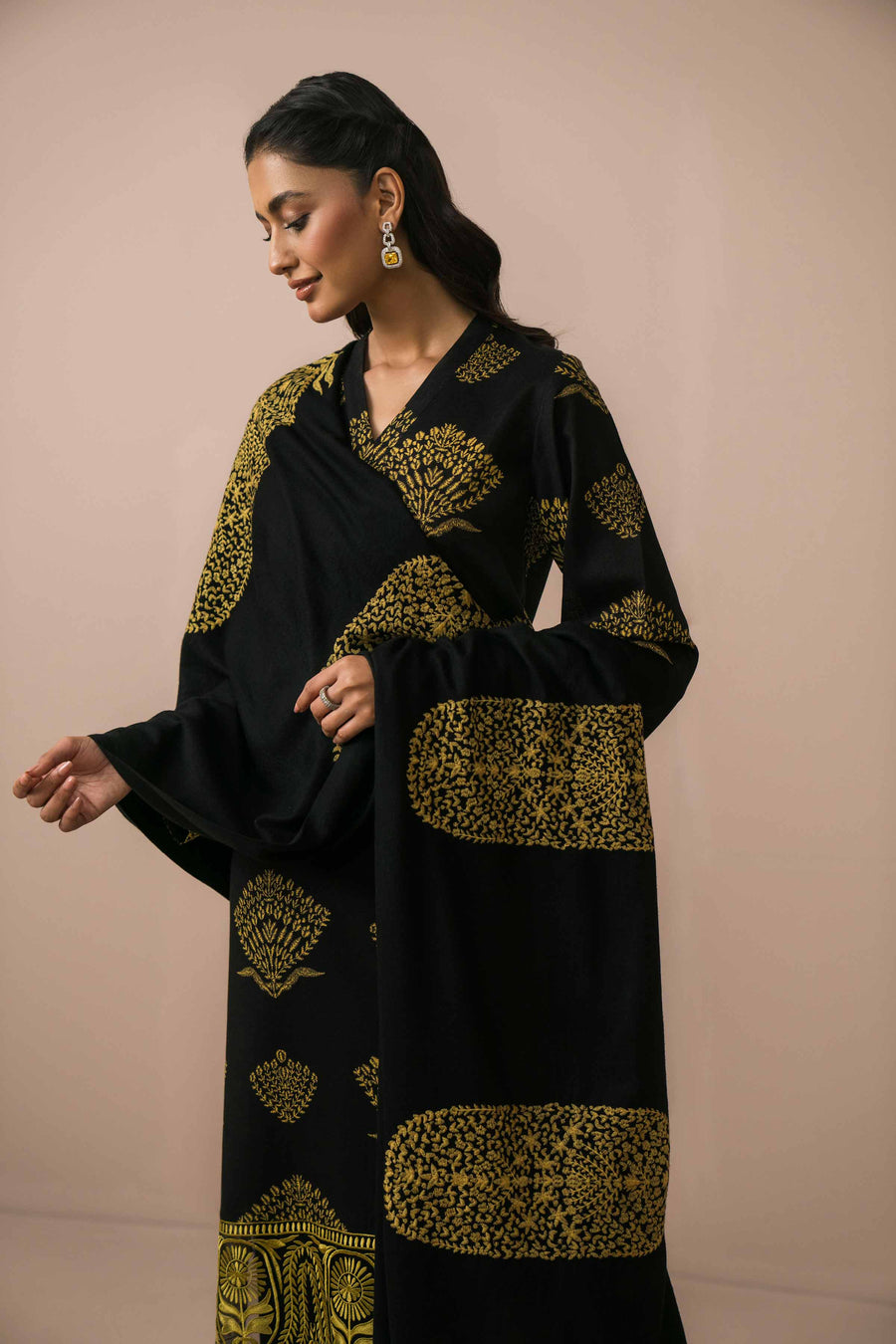 Nishat Sunehray Din Embroidered Karandi Unstitched 3Pc Suit - 42303073