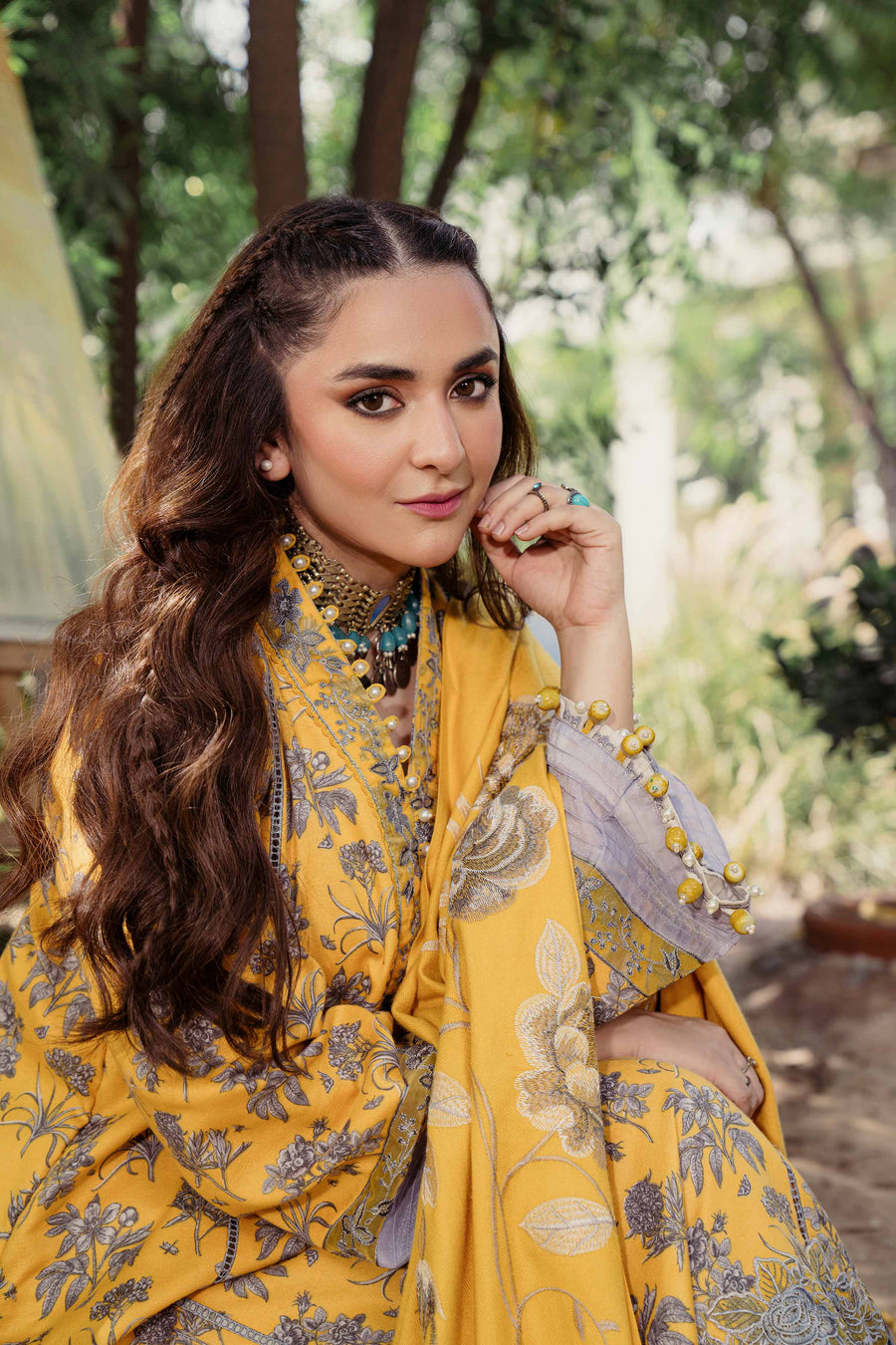 Nishat Sunehray Din Embroidered Karandi Unstitched 3Pc Suit - 42303076
