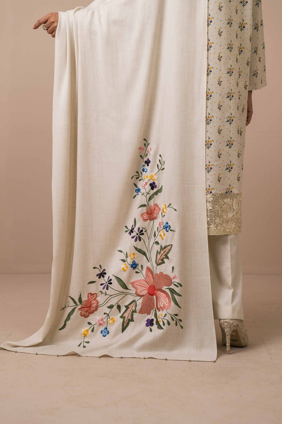 Nishat Sunehray Din Embroidered Karandi Unstitched 3Pc Suit - 42303079