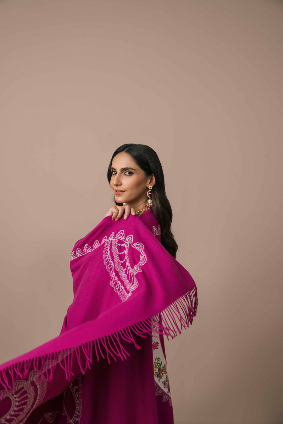 Nishat Sunehray Din Embroidered Karandi Unstitched 3Pc Suit - 42303091