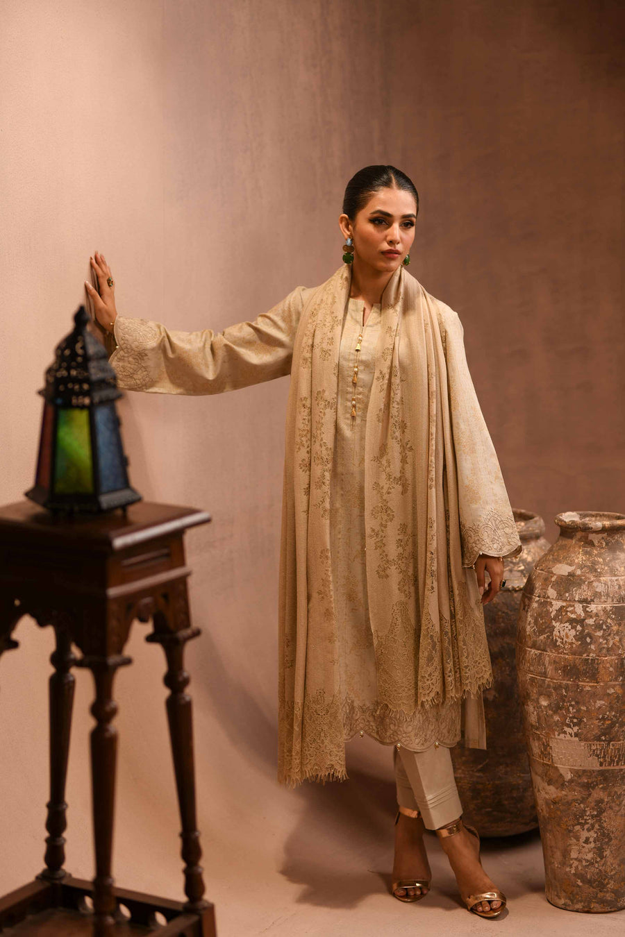 Nishat Sunehray Din Embroidered Karandi Unstitched 3Pc Suit - 42303095