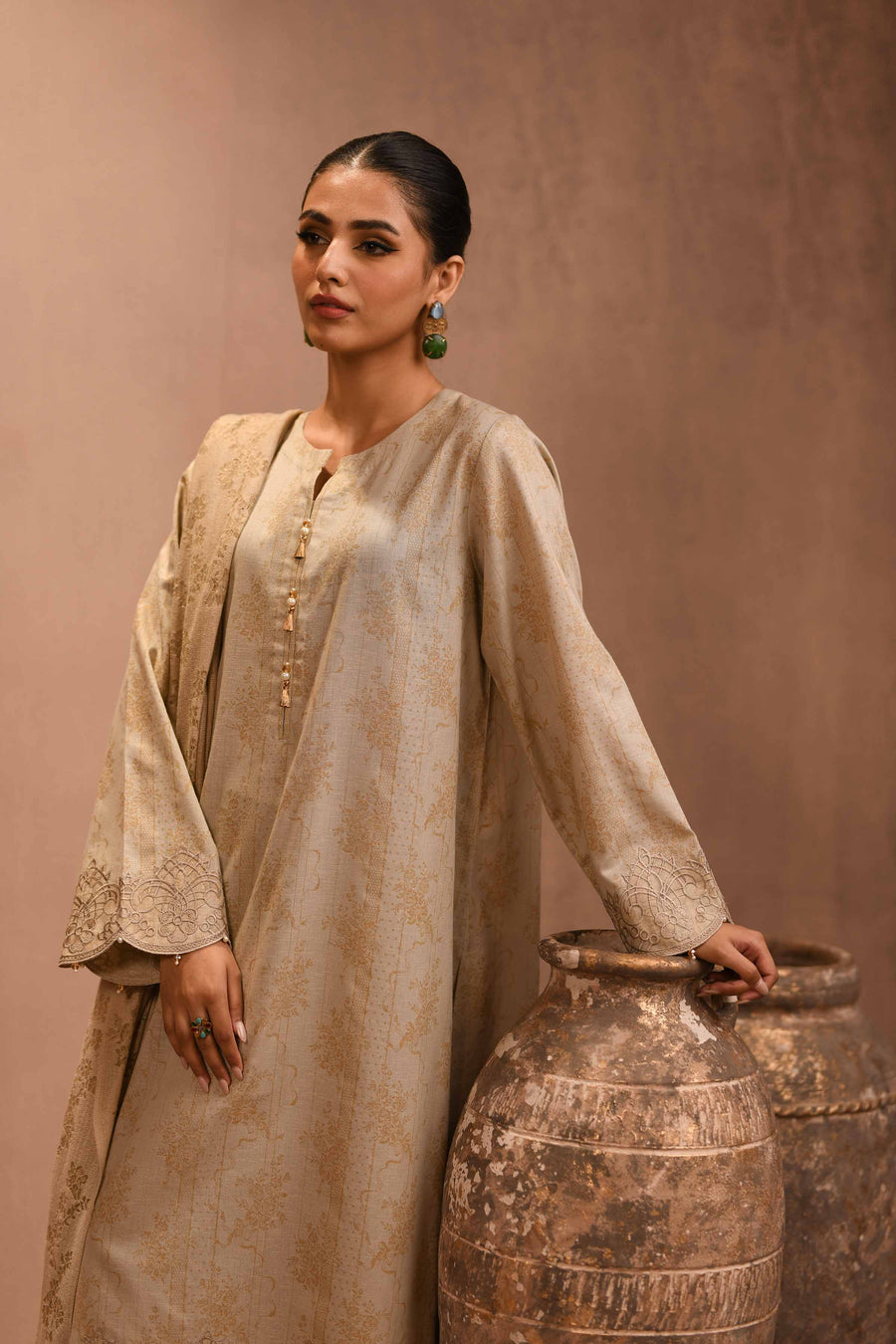 Nishat Sunehray Din Embroidered Karandi Unstitched 3Pc Suit - 42303095