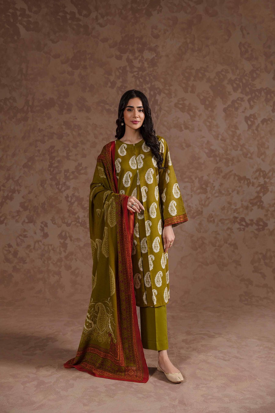 Nishat Sunehray Din Printed Khaddar Unstitched 3Pc Suit - 42303105