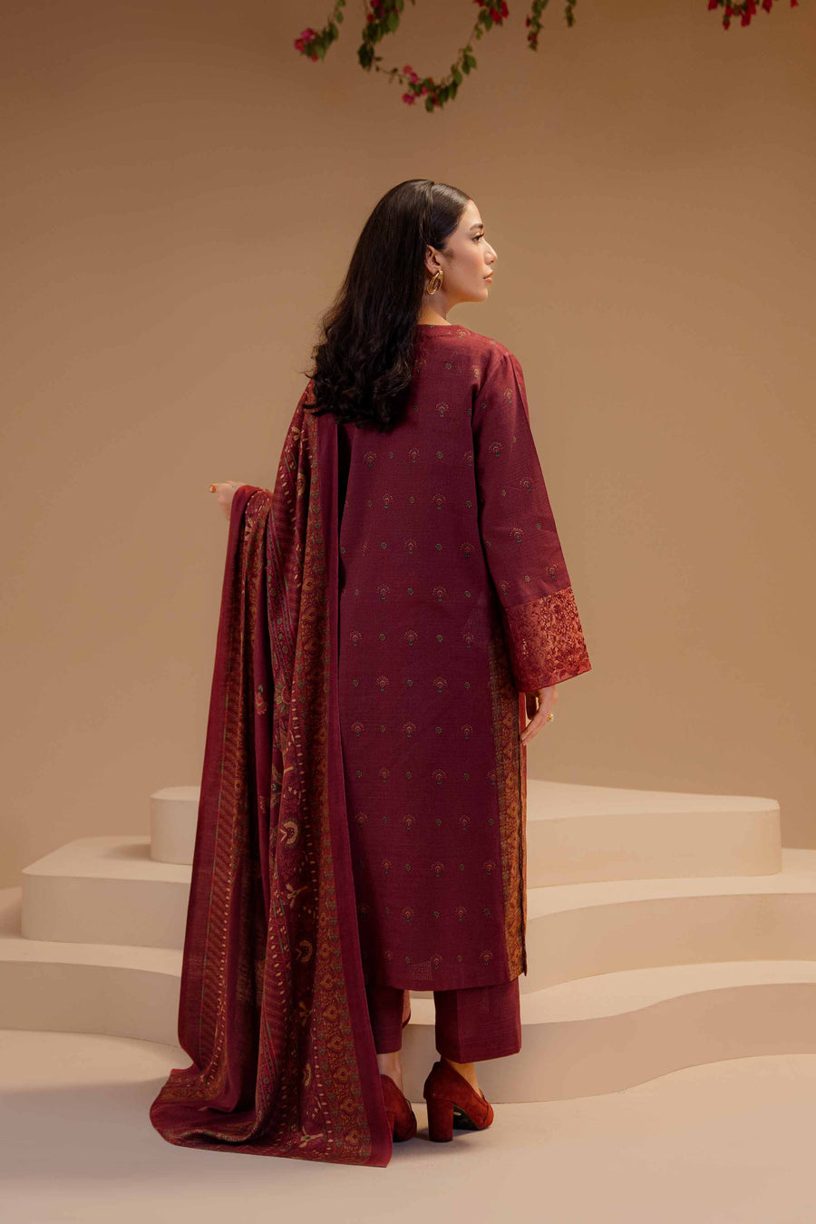 Nishat Sunehray Din Embroidered Khaddar Unstitched 3Pc Suit - 42303132