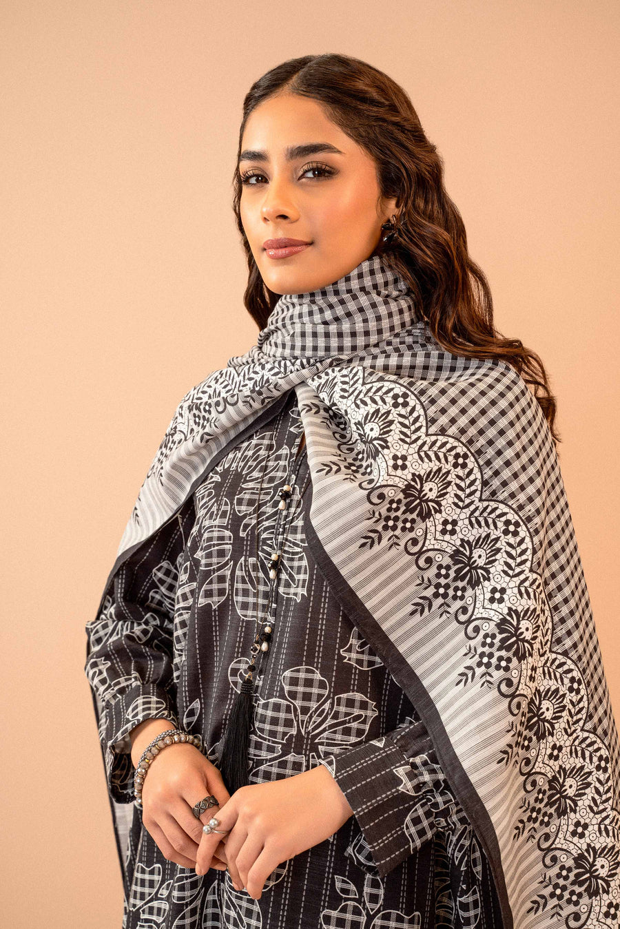 Nishat Winter Printed Khaddar Unstitched 3Pc Suit - 42303279