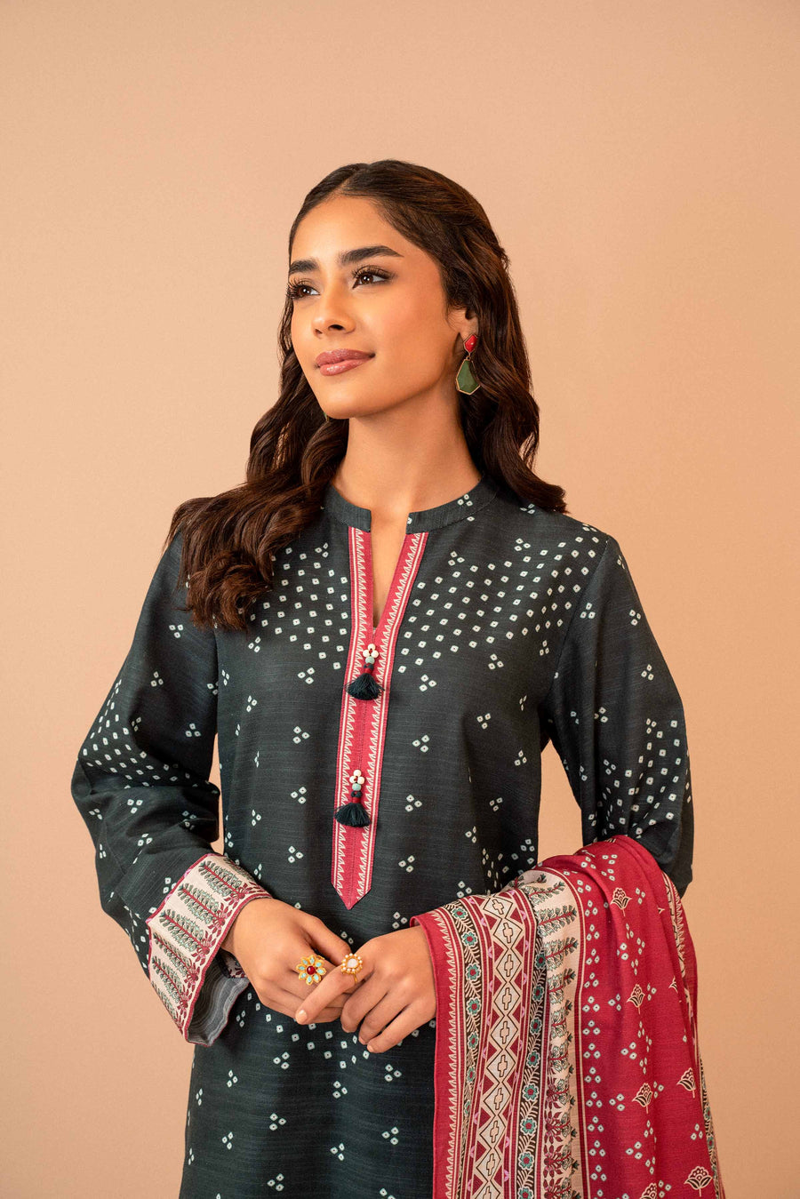 Nishat Winter Printed Khaddar Unstitched 3Pc Suit - 42303281