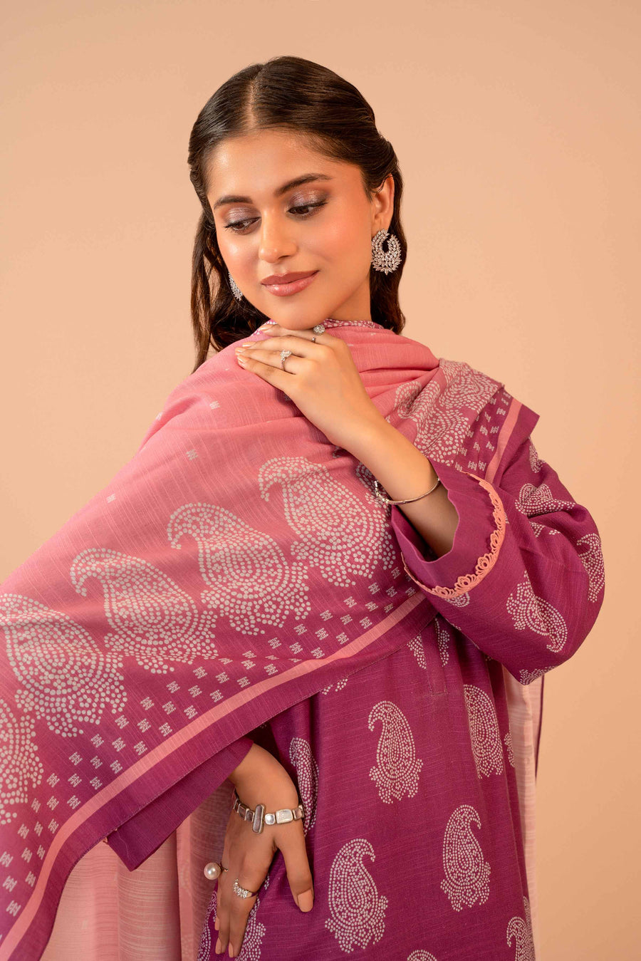 Nishat Winter Printed Khaddar Unstitched 3Pc Suit - 42303284