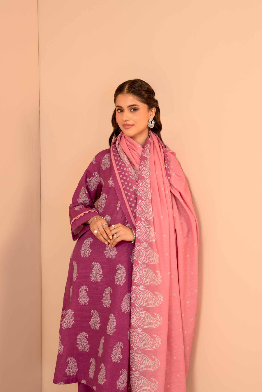 Nishat Winter Printed Khaddar Unstitched 3Pc Suit - 42303284