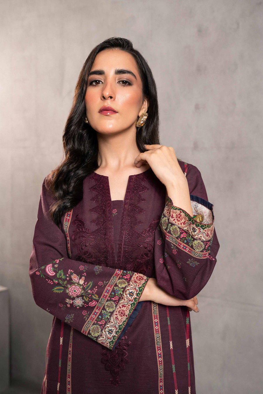 Nishat Sunehray Din Embroidered Khaddar Unstitched 2Pc Suit - 42303292