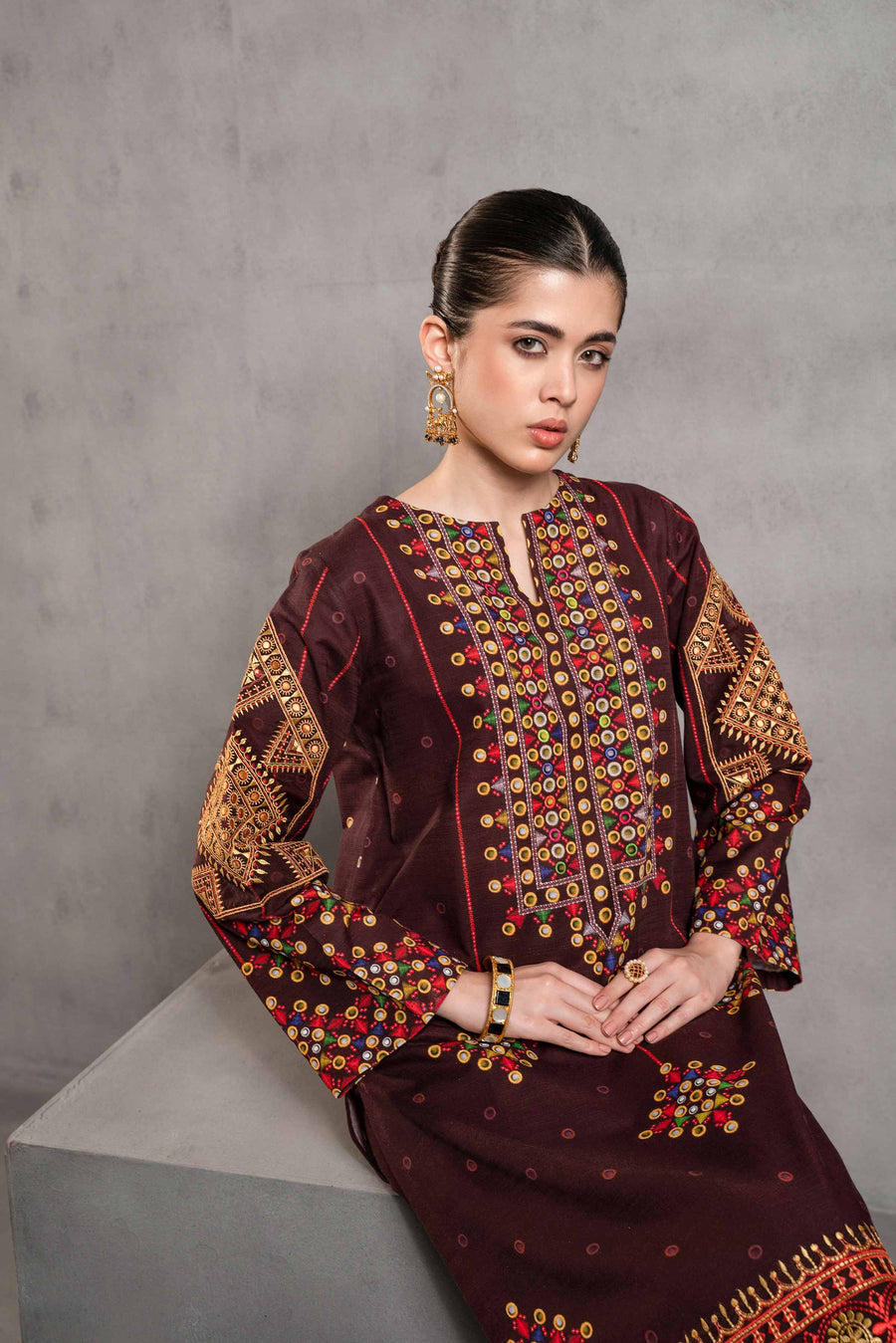Nishat Sunehray Din Embroidered Khaddar Unstitched 2Pc Suit - 42303298