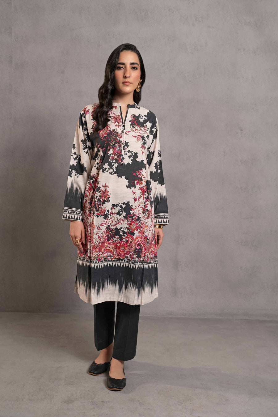 Nishat Sunehray Din Printed Khaddar Unstitched 2Pc Suit - 42303302