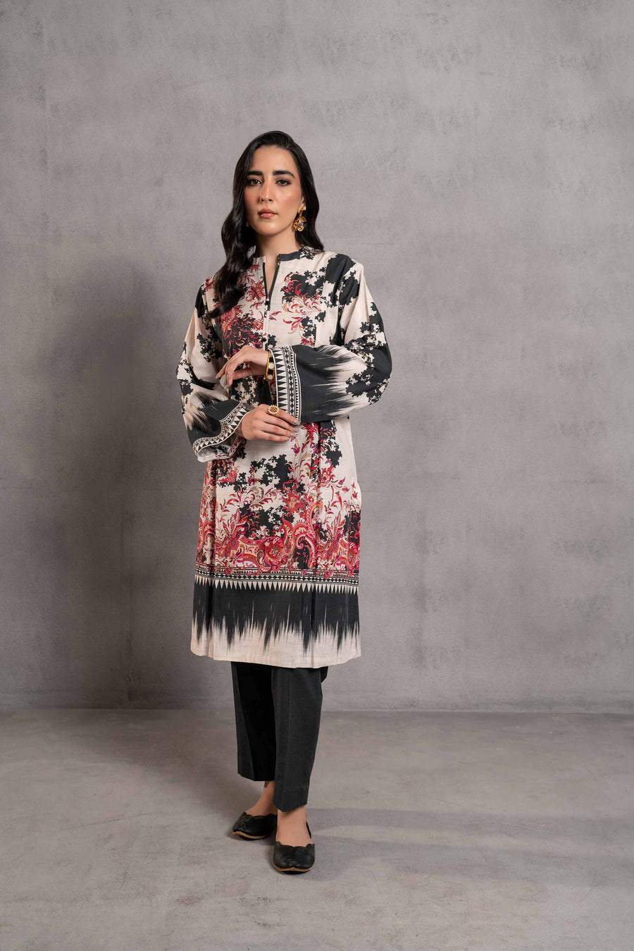 Nishat Sunehray Din Printed Khaddar Unstitched 2Pc Suit - 42303302
