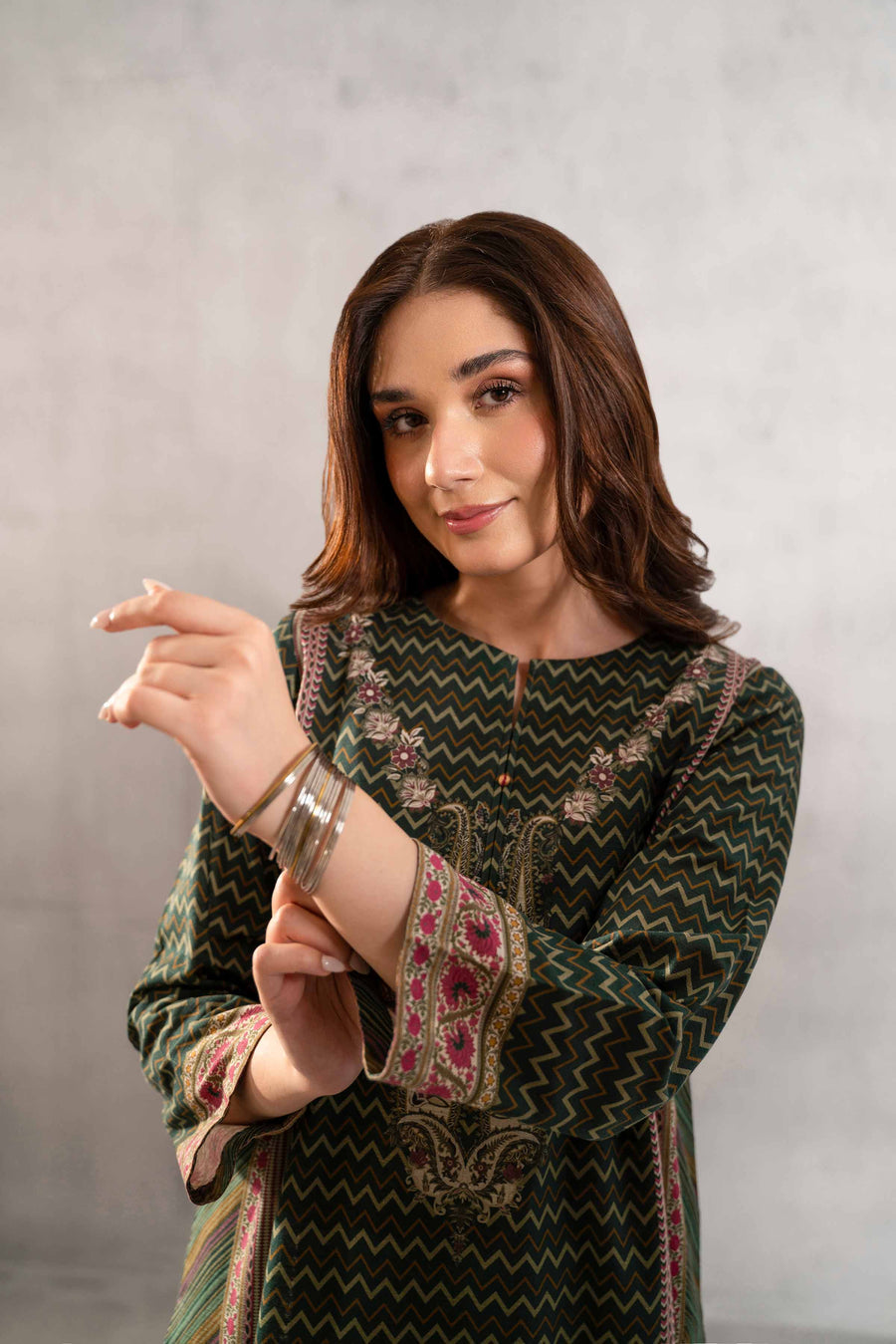 Nishat Sunehray Din Printed Khaddar Unstitched 2Pc Suit - 42303303