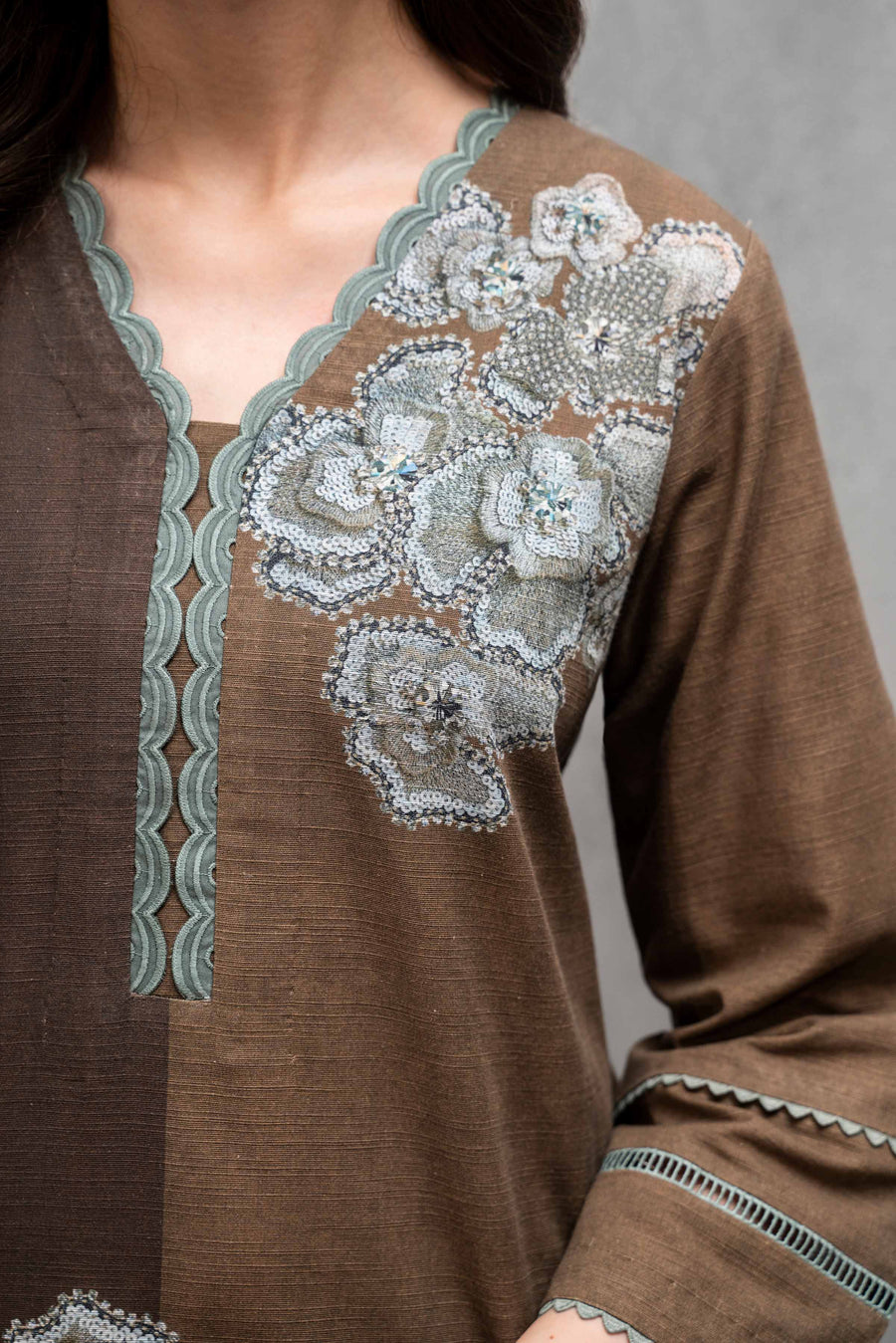 Nishat Sunehray Din Printed Khaddar Unstitched 2Pc Suit - 42303307