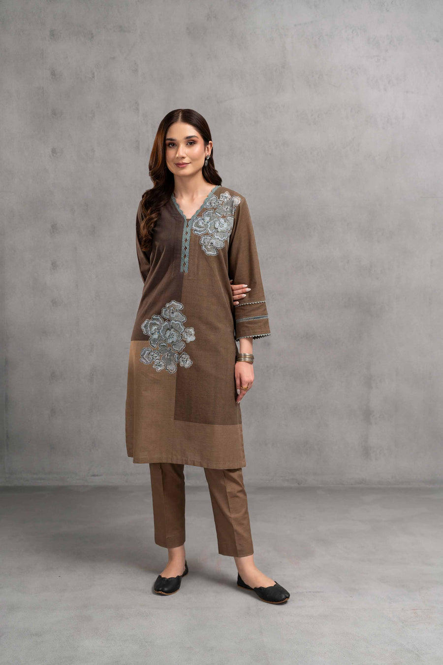 Nishat Sunehray Din Printed Khaddar Unstitched 2Pc Suit - 42303307