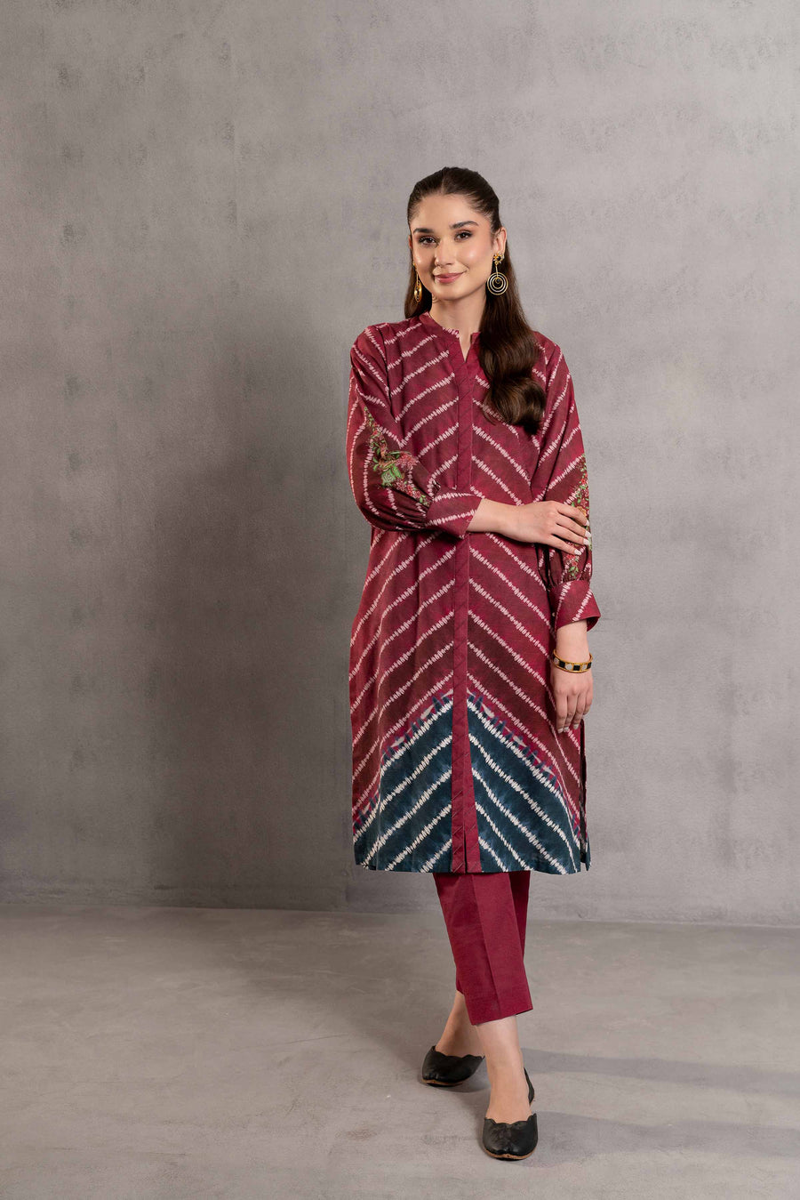 Nishat Sunehray Din Printed Khaddar Unstitched 2Pc Suit - 42303308