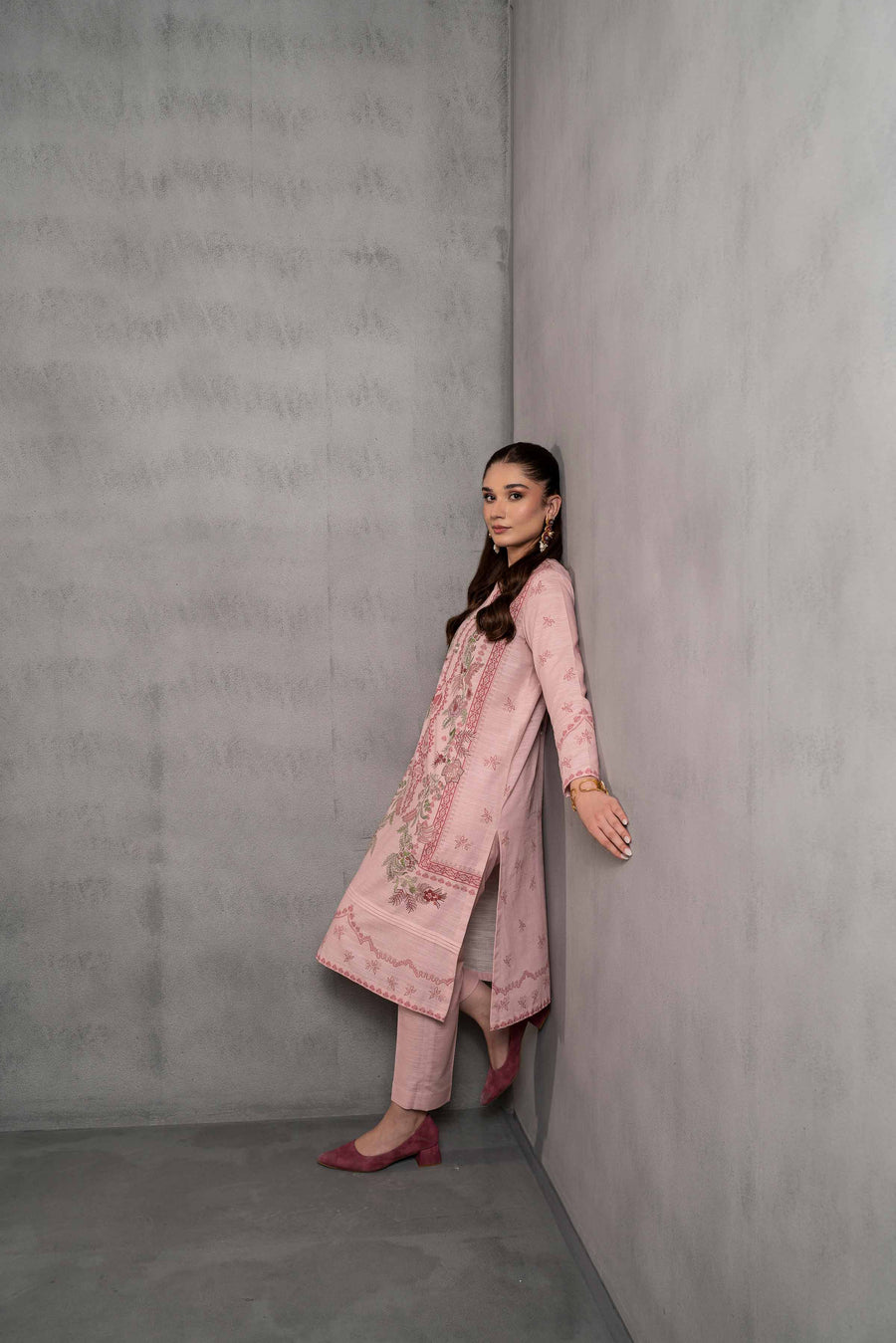 Nishat Sunehray Din Printed Khaddar Unstitched 2Pc Suit - 42303309