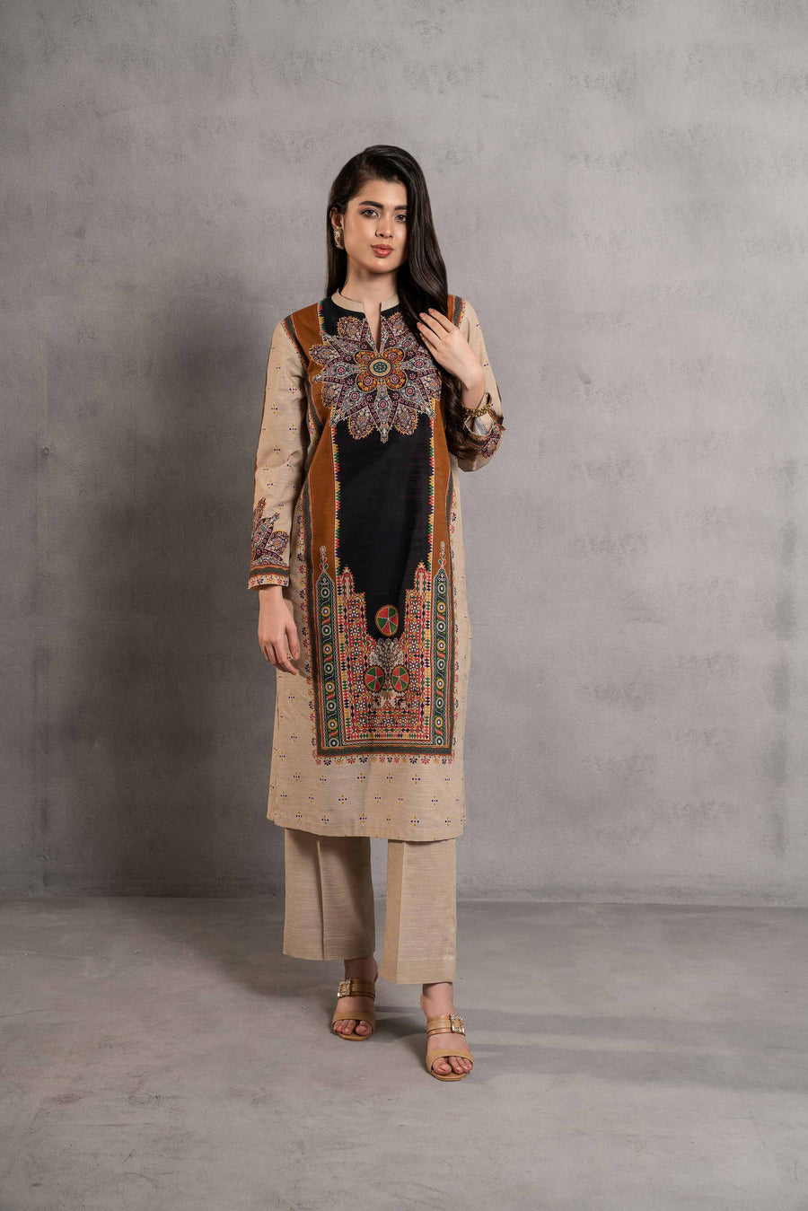 Nishat Sunehray Din Printed Khaddar Unstitched 2Pc Suit - 42303310