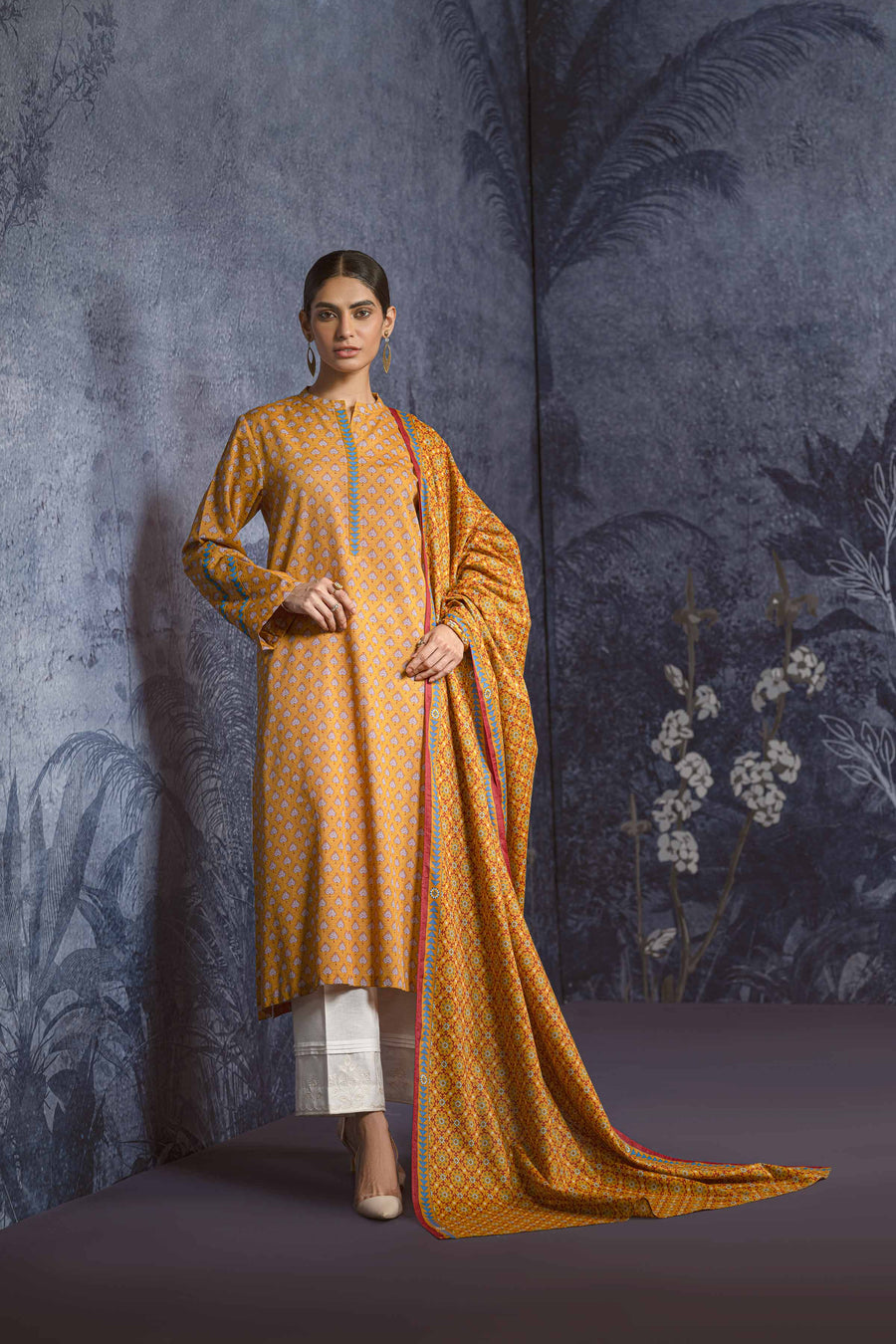 Nishat Sunehray Din Printed Khaddar Unstitched 2Pc Suit - 42303337