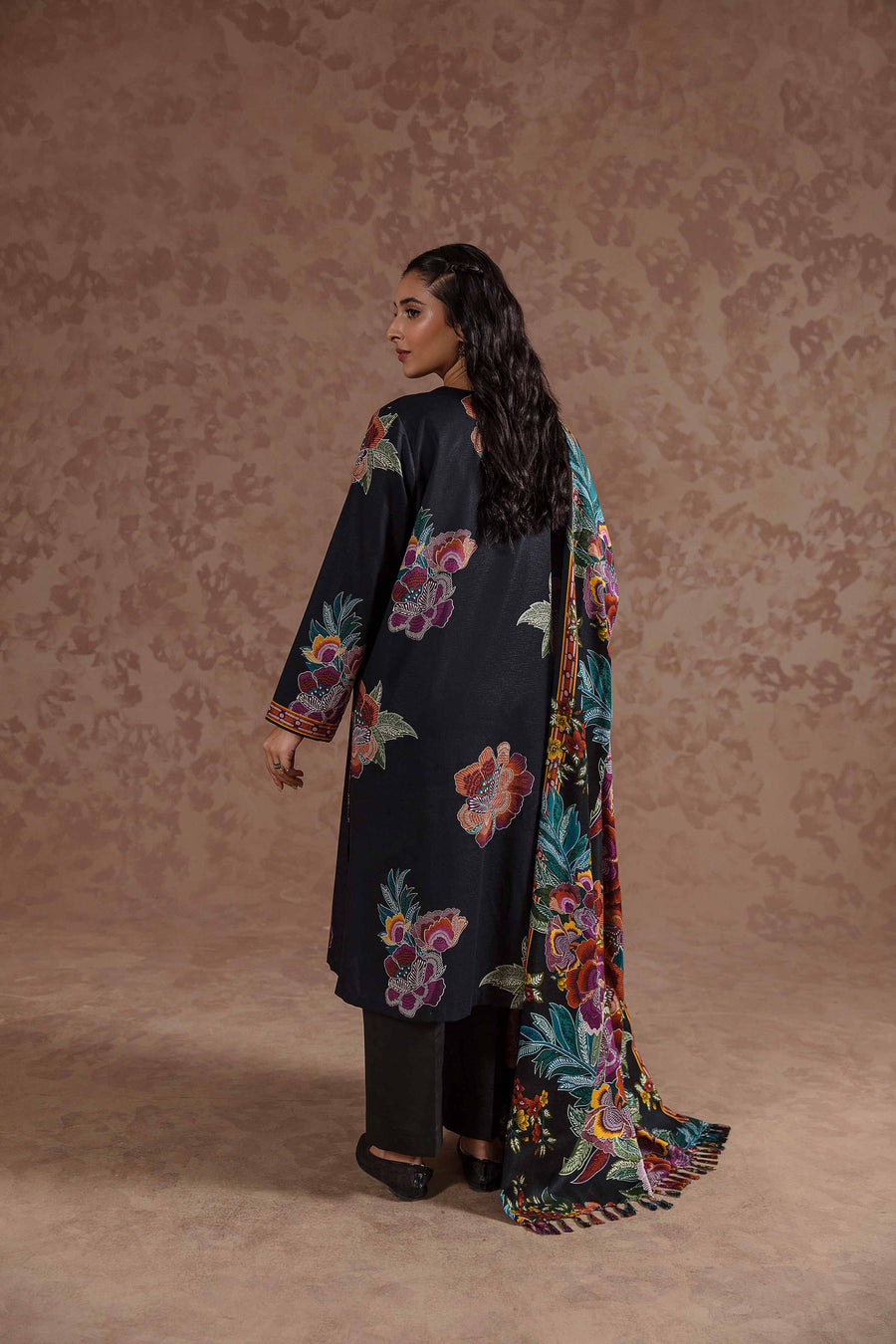 Nishat Sunehray Din Printed Karandi Unstitched 2Pc Suit - 42303368