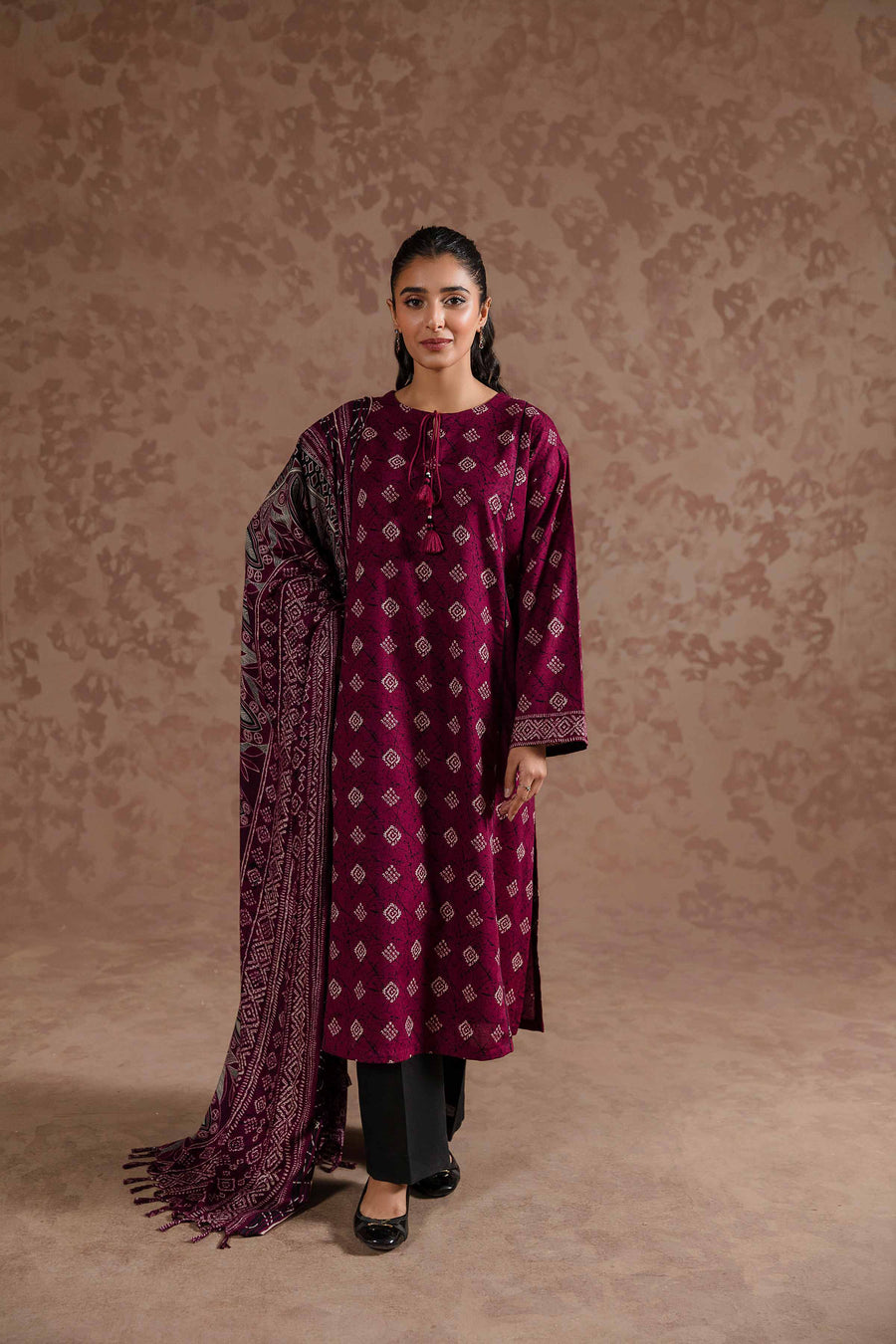 Nishat Sunehray Din Printed Karandi Unstitched 2Pc Suit - 42303375