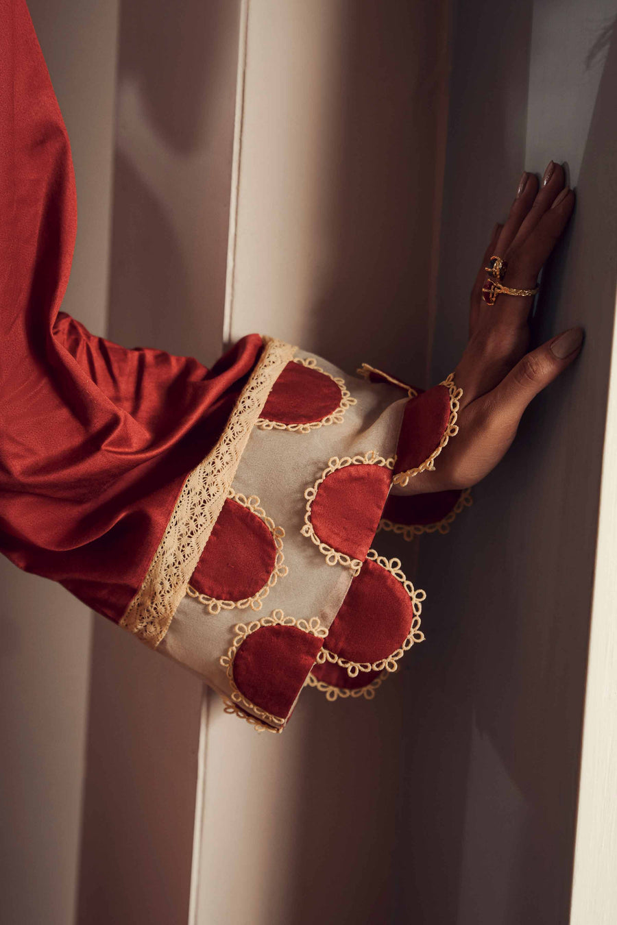 Nishat Sunehray Din Embroidered Sateen Unstitched 3Pc Suit - 42303384