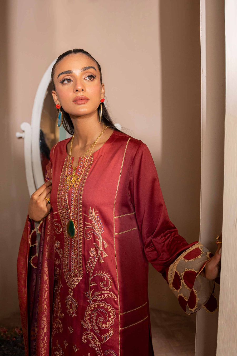 Nishat Sunehray Din Embroidered Sateen Unstitched 3Pc Suit - 42303384
