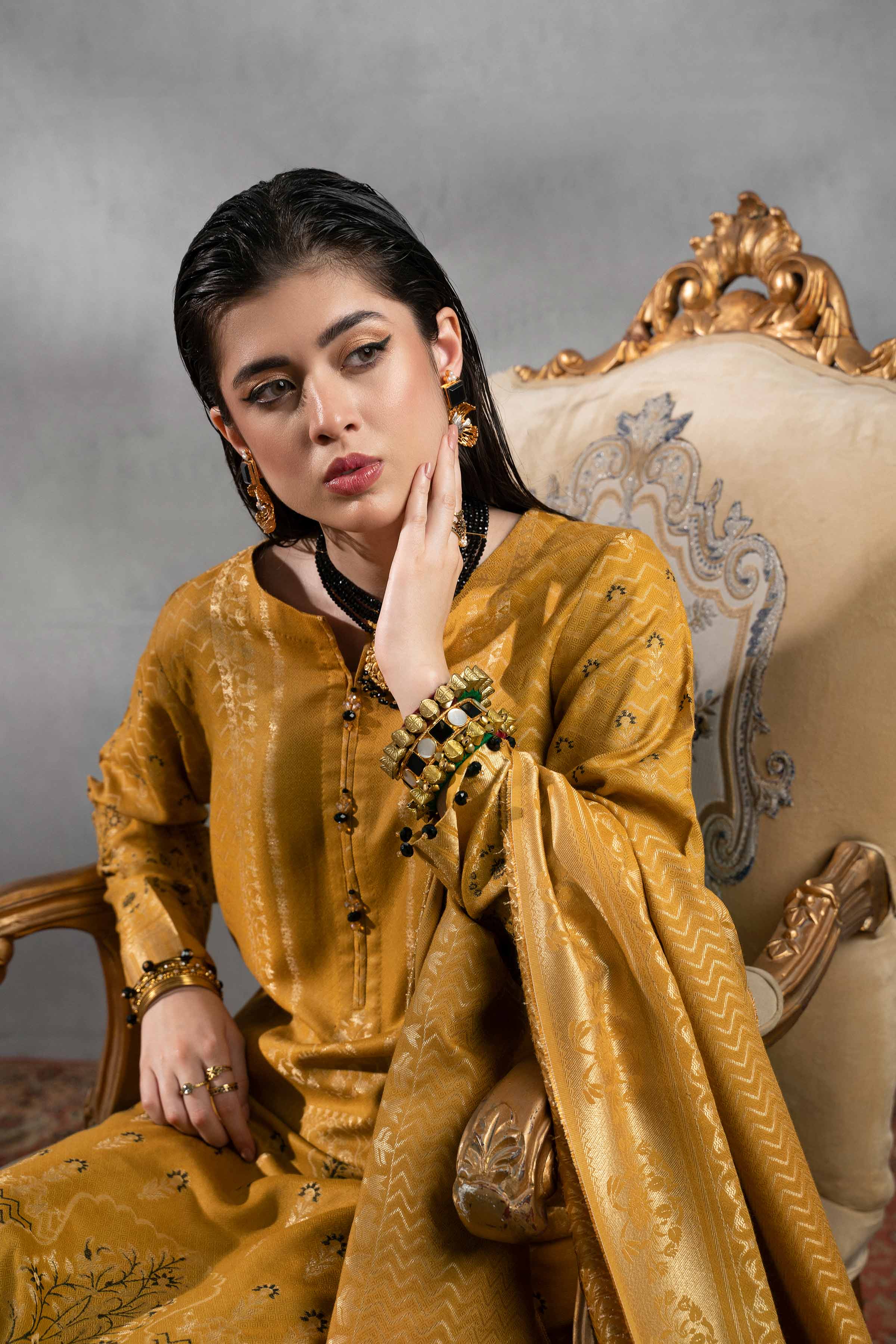 Nishat Sunehray Din Embroidered Jacquard Unstitched 3Pc Suit - 42303388