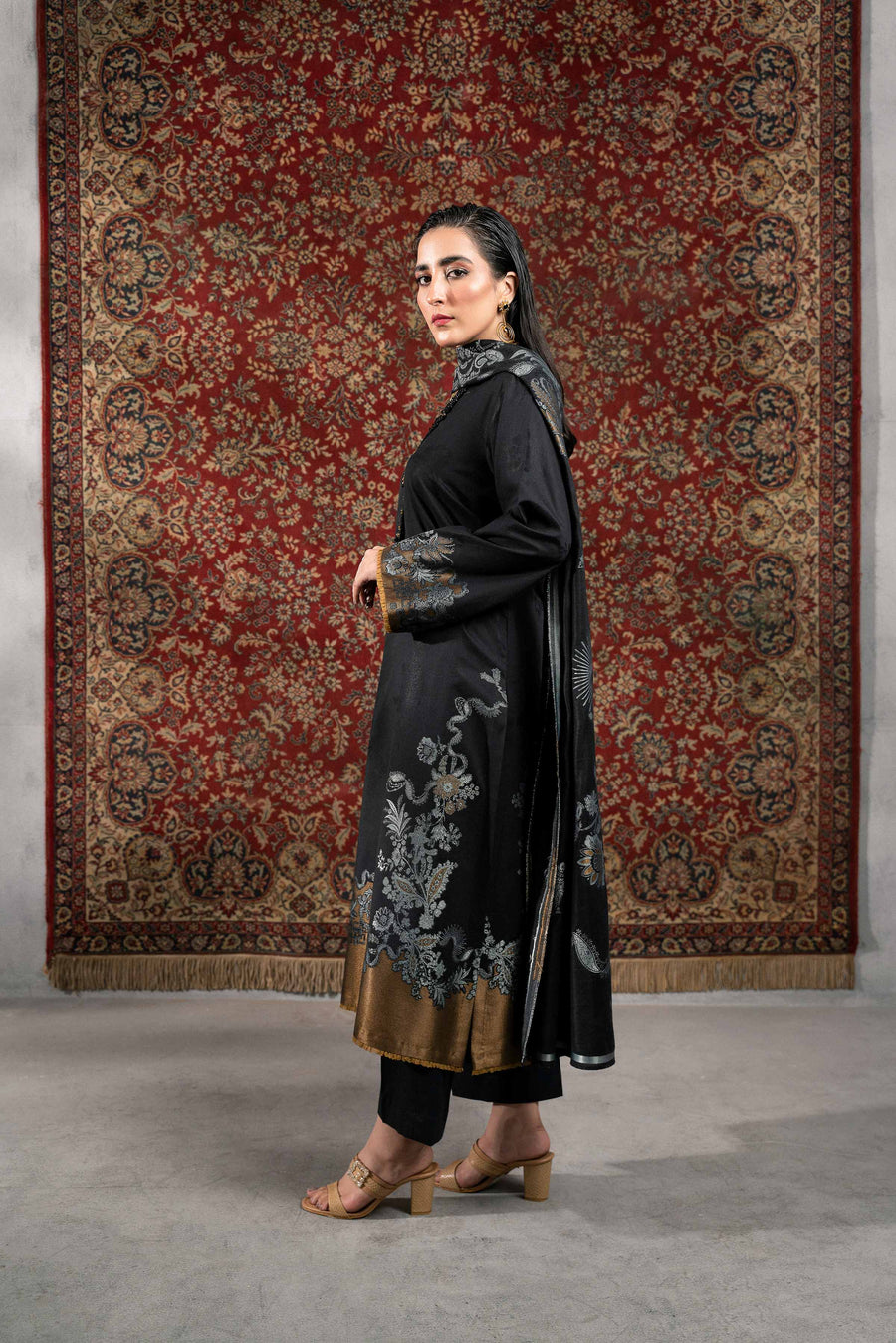 Nishat Sunehray Din Embroidered Jacquard Unstitched 3Pc Suit - 42303389