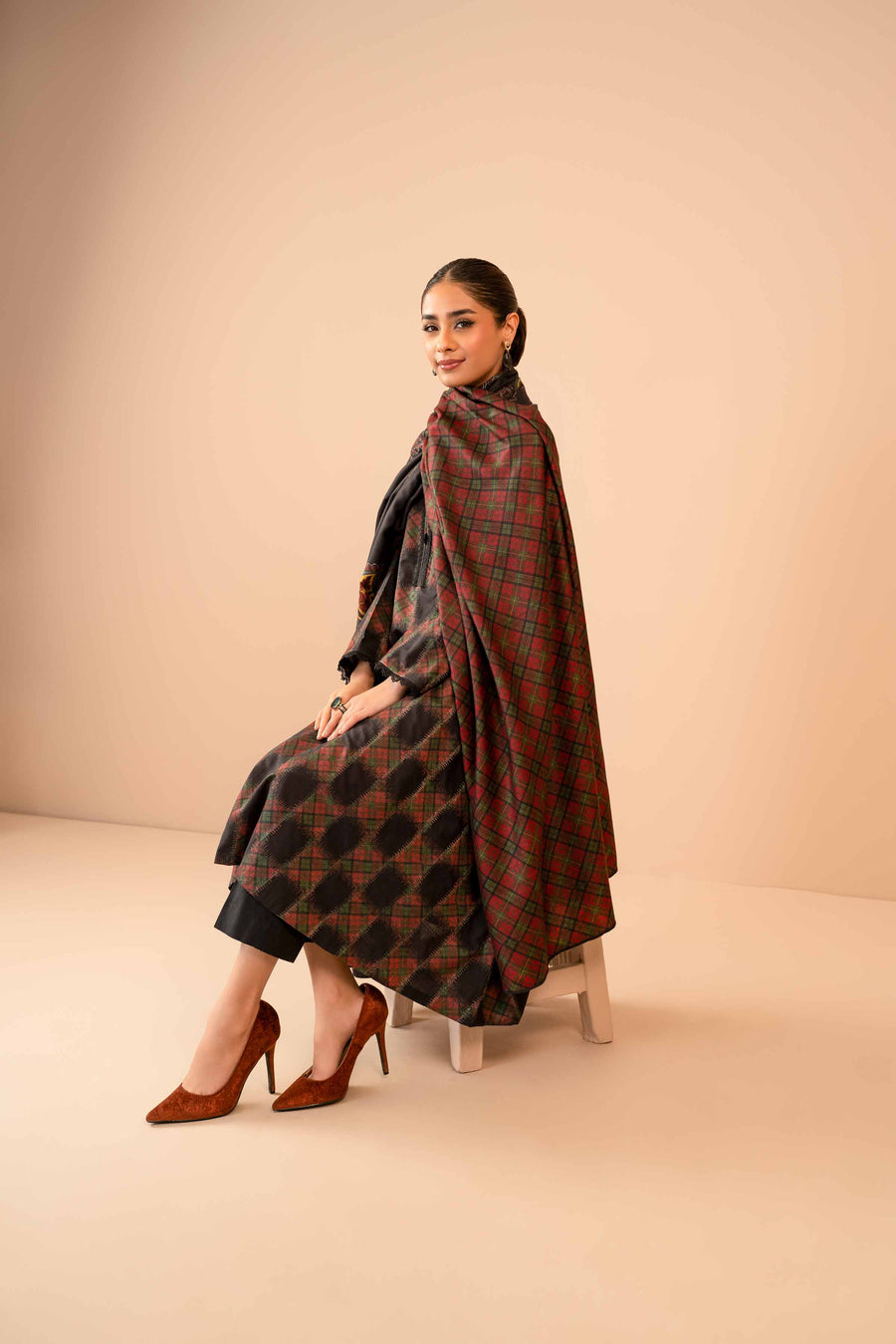 Nishat Winter Printed Jacquard Unstitched 3Pc Suit - 42303463