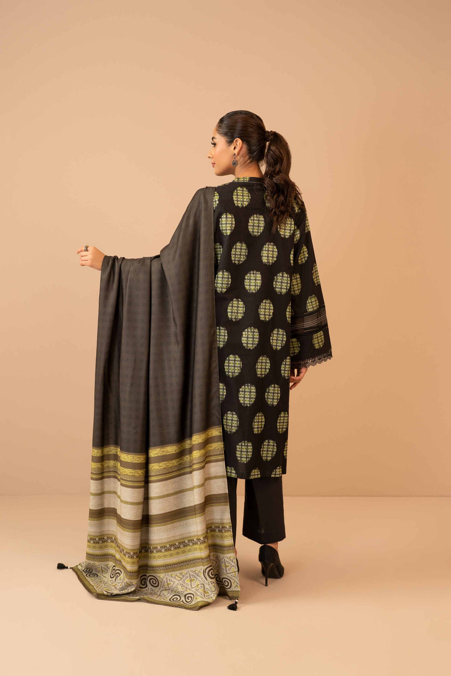 Nishat Winter Printed Jacquard Unstitched 3Pc Suit - 42303464