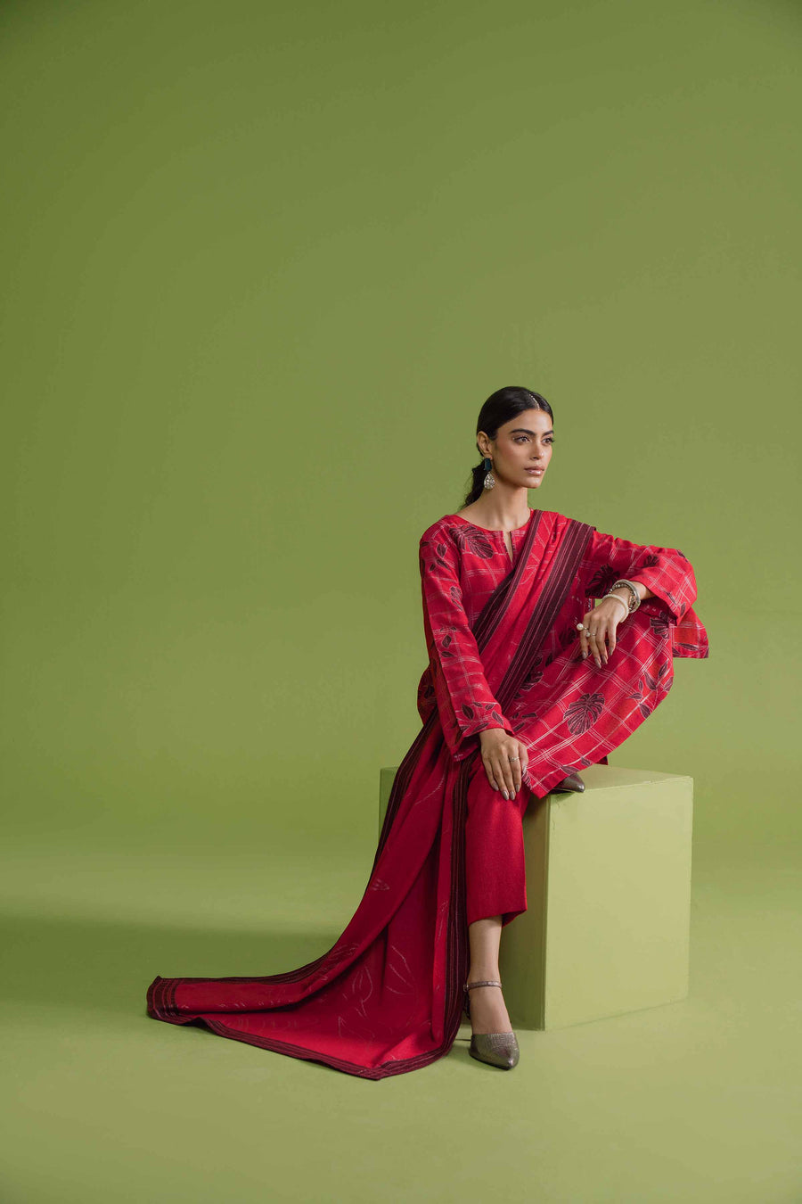 Nishat Winter Embroidered Jacquard Unstitched 3Pc Suit - 42304121