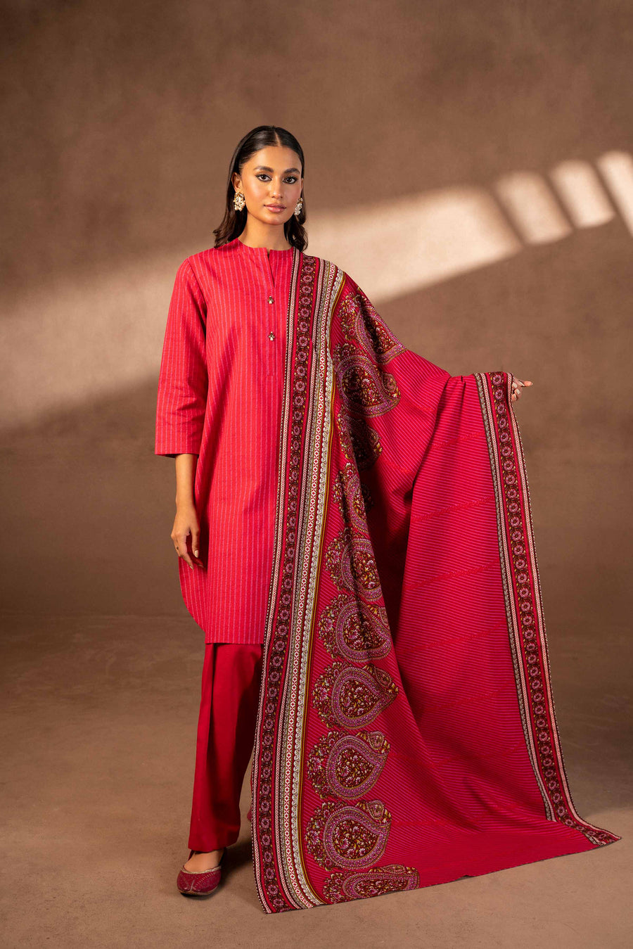 Nishat Winter Printed Khaddar Unstitched 3Pc Suit - 42306477