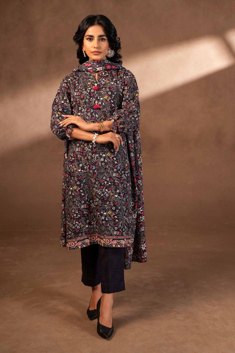 Nishat Winter Printed Khaddar Unstitched 3Pc Suit - 42306486