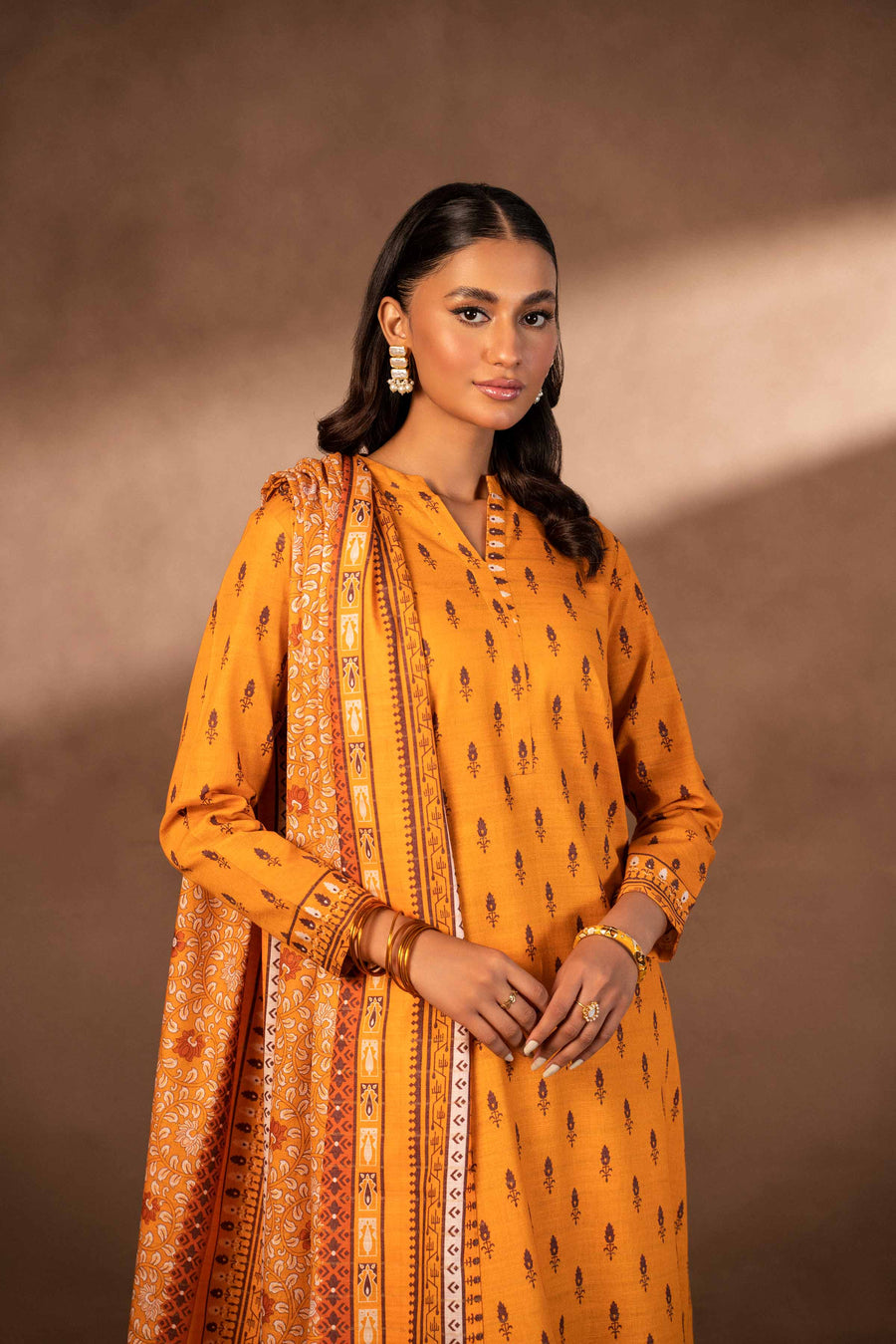 Nishat Winter Printed Khaddar Unstitched 3Pc Suit - 42306487