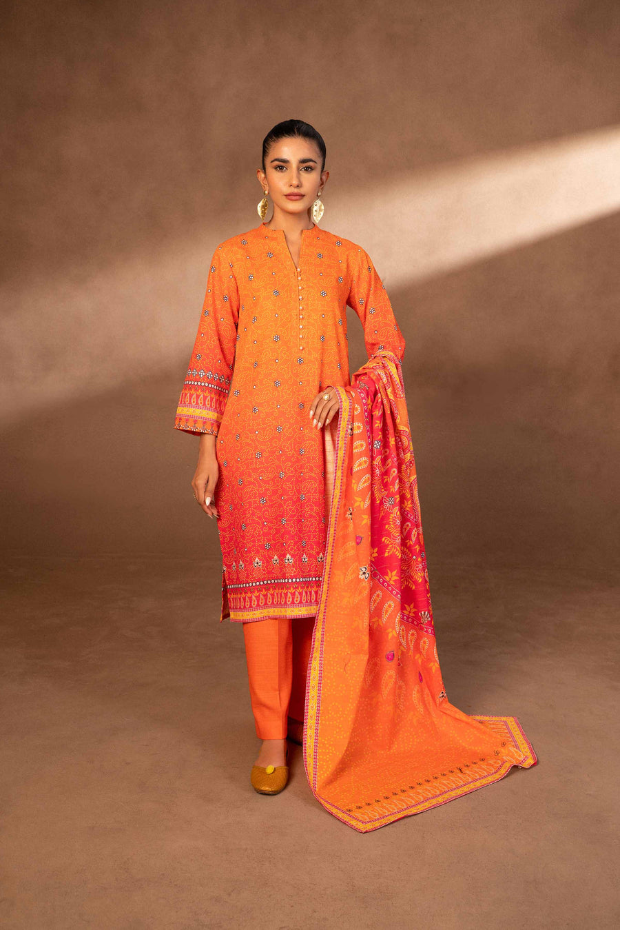 Nishat Winter Printed Khaddar Unstitched 3Pc Suit - 42306495