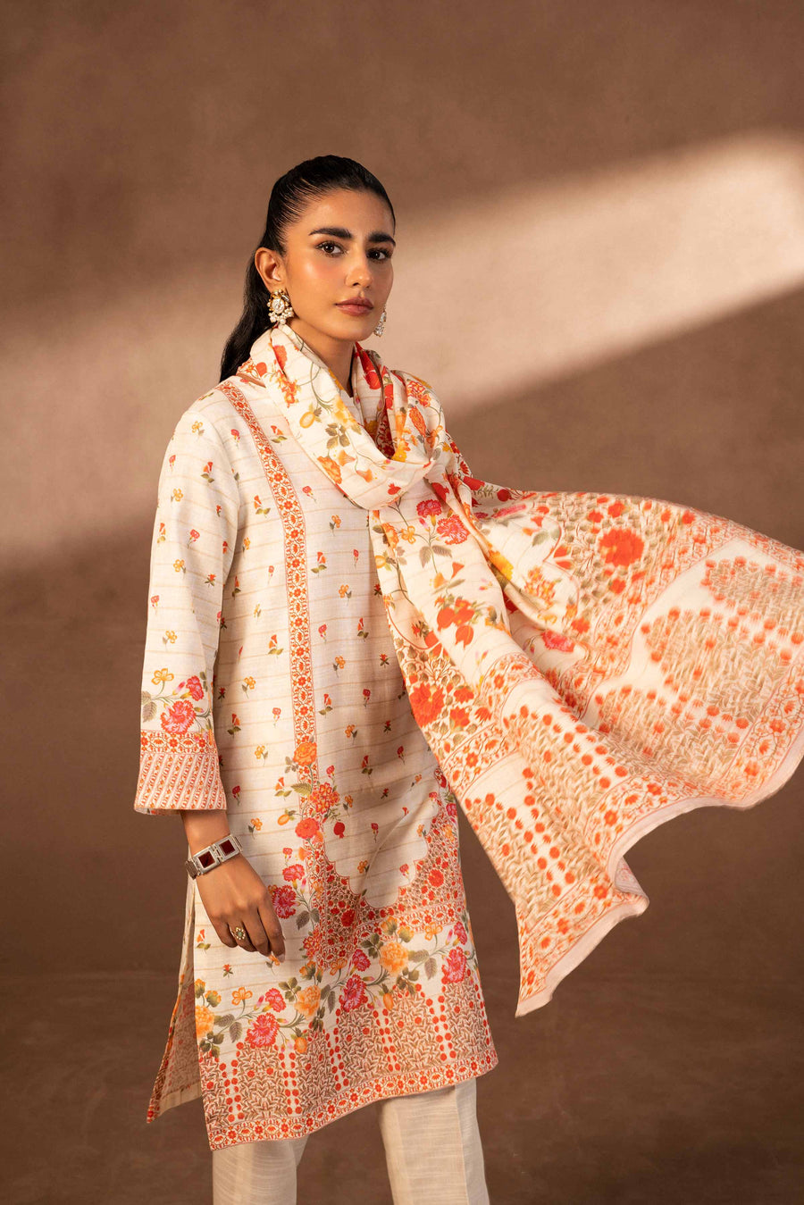 Nishat Winter Printed Khaddar Unstitched 3Pc Suit - 42306500