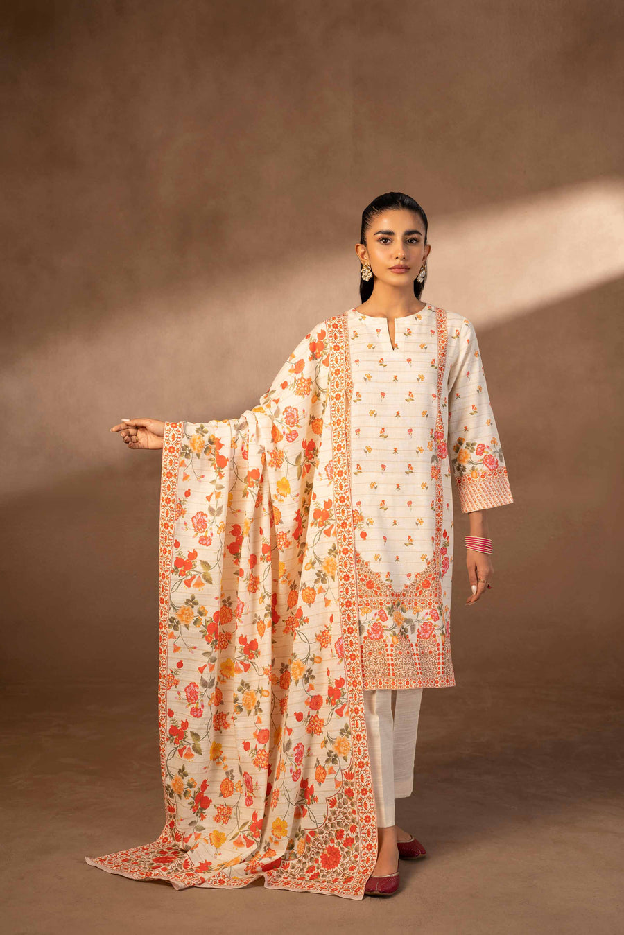 Nishat Winter Printed Khaddar Unstitched 3Pc Suit - 42306500