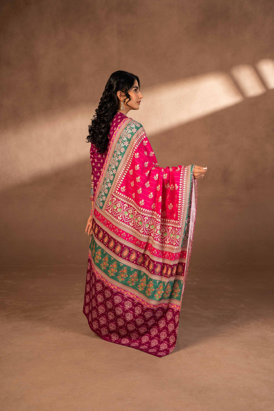 Nishat Winter Printed Khaddar Unstitched 3Pc Suit - 42306503