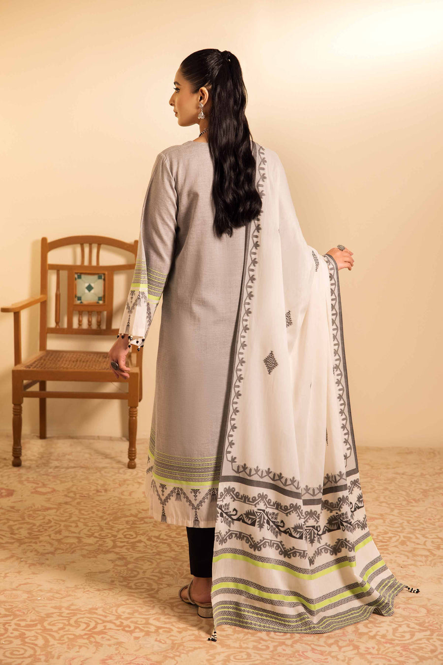 Nishat Spring it on Embroidered Jacquard Unstitched 2Pc Suit - 42401008