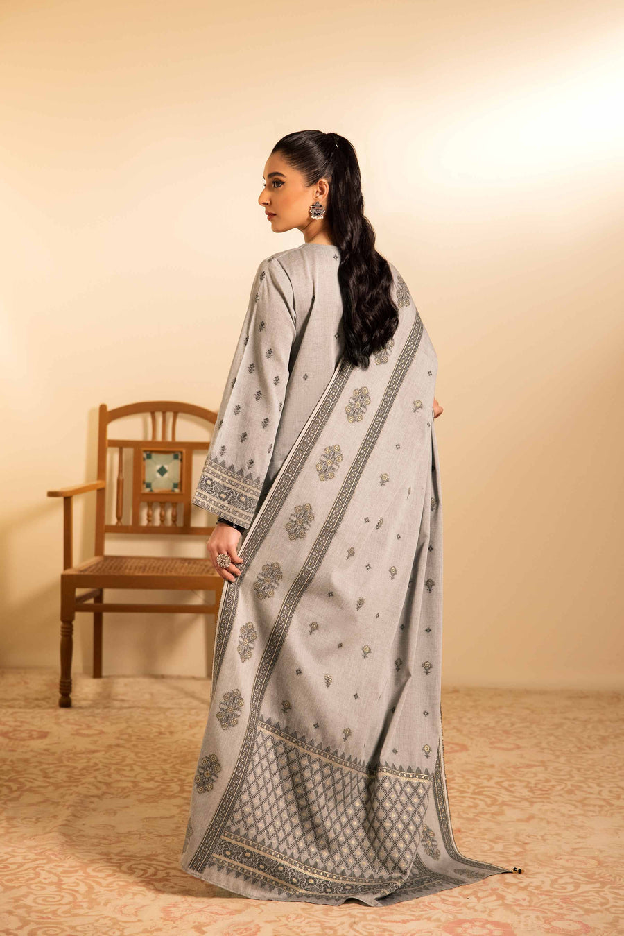 Nishat Spring it on Embroidered Jacquard Unstitched 2Pc Suit - 42401010