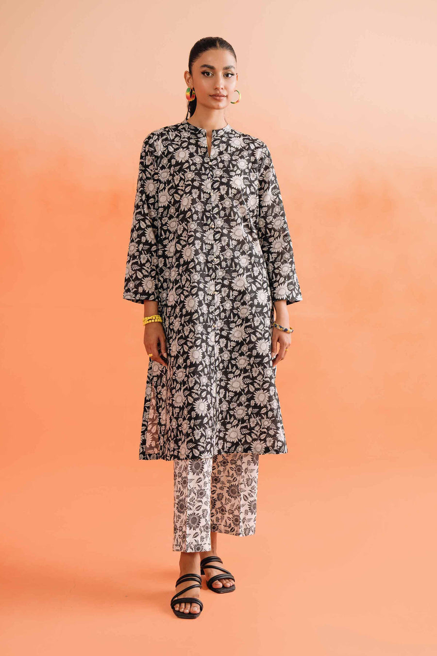 Nishat Spring it on Printed Cambric Unstitched 2Pc Suit - 42401013