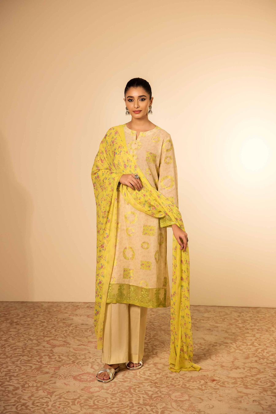 Nishat Spring it on Embroidered Jacquard Unstitched 3Pc Suit - 42401020