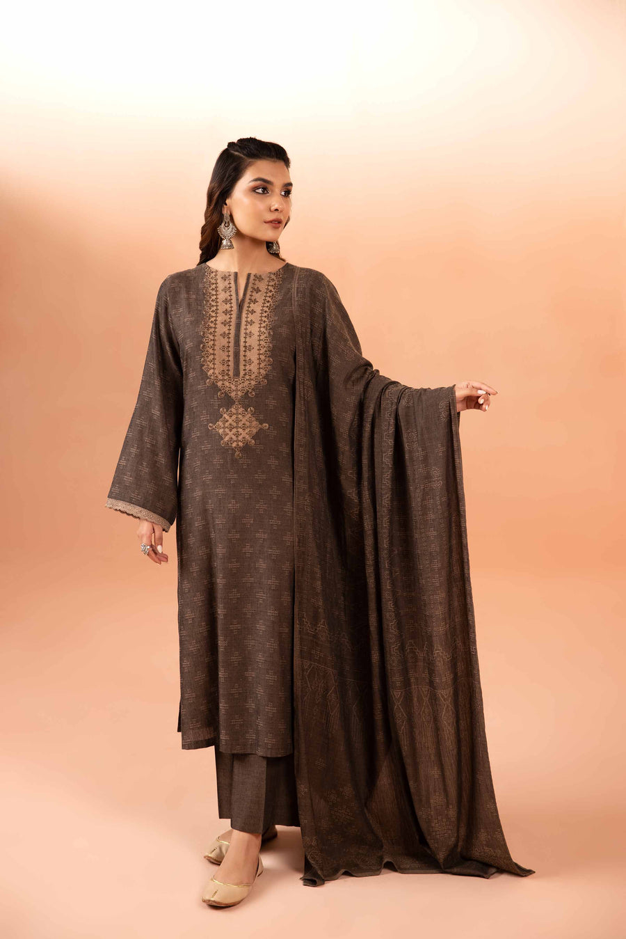 Nishat Spring it on Embroidered Jacquard Unstitched 3Pc Suit - 42401021