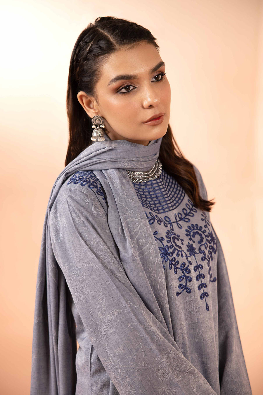 Nishat Spring it on Embroidered Jacquard Unstitched 3Pc Suit - 42401022