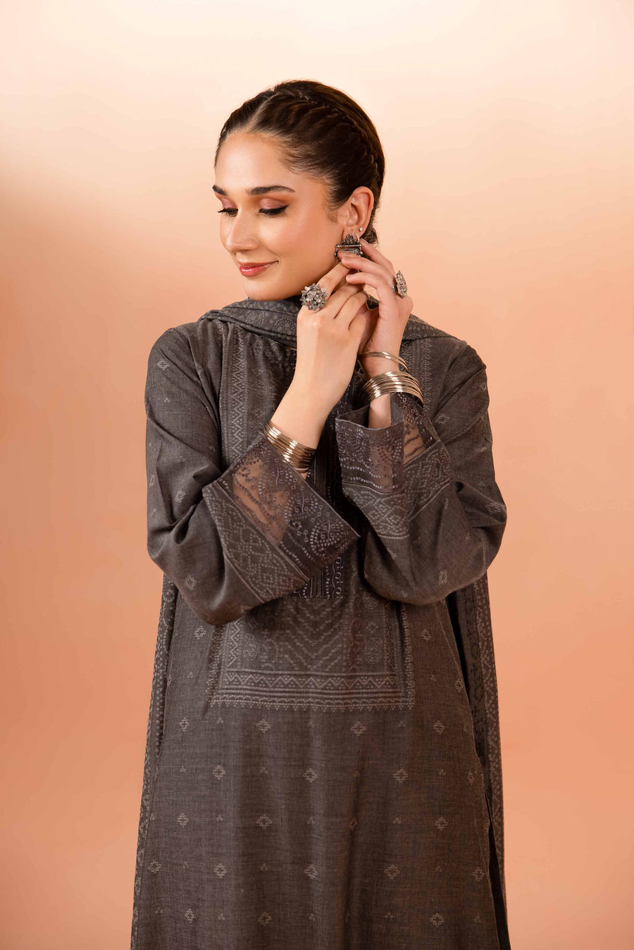 Nishat Spring it on Embroidered Jacquard Unstitched 3Pc Suit - 42401029